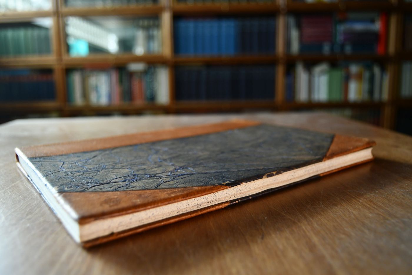 Lehrbuch für Buchbinder. Ein Leitfaden für die Meister- und Gesellen-Prüfung im Buchbindergewerbe.