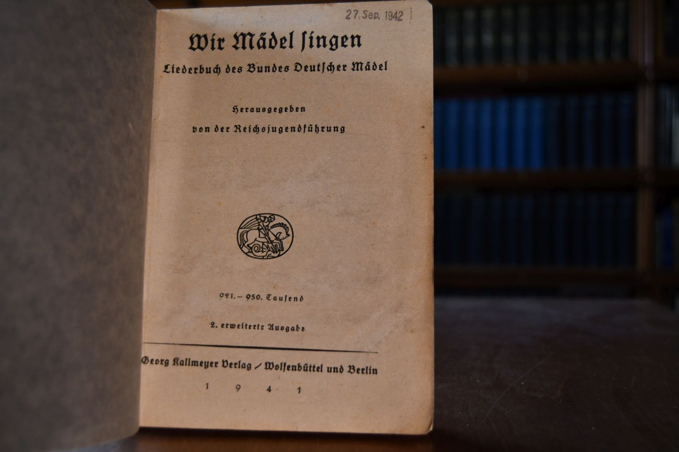 Wir Mädel singen. Liederbuch des Bundes Deutscher Mädel.