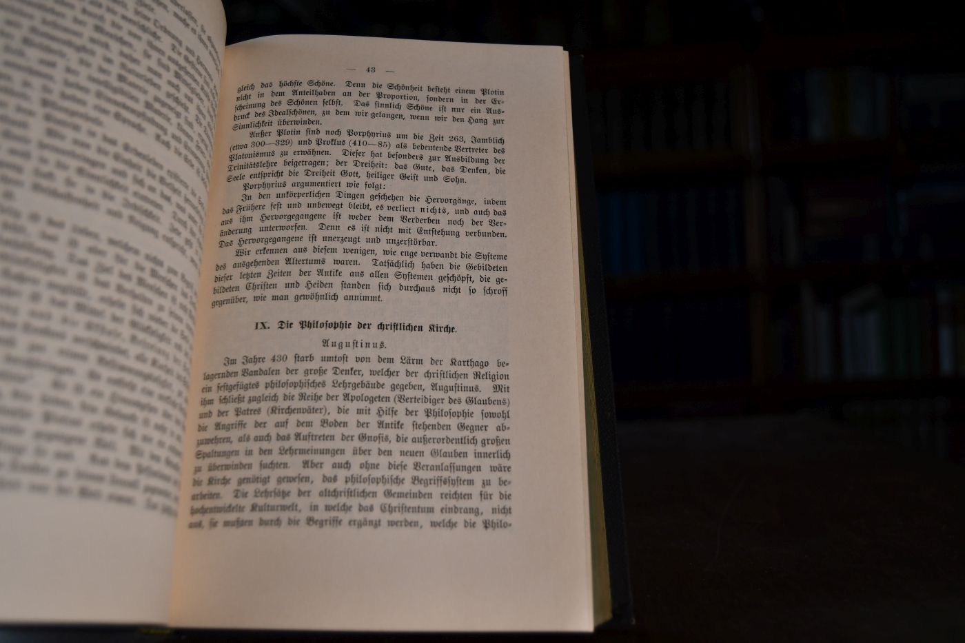 Geschichte der Philosophie in übersichtlicher Darstellung. 3 Teile in einem Band.