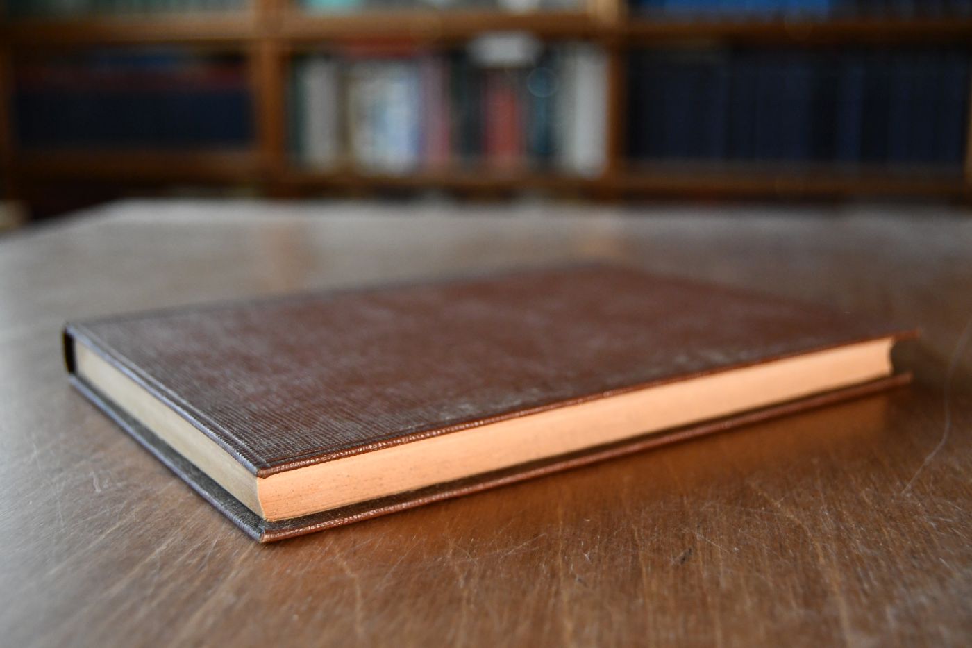 Die Kriegsschuldfrage. Ein Verzeichnis der Literatur des In- und Auslandes betreffend die Geschichte des imperialistischen Zeitalters - die Vorgeschichte des Weltkrieges - den Kriegsausbruch und die Dokumente der Mächte - Erinnerungen von Staatsmännern, Politikern und militärischen Führern in alphabetischer Anordnung mit eingearbeitetem Schlagwortregister.