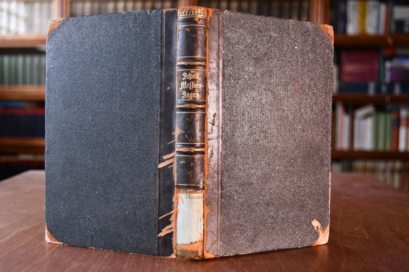 Die Messias-Sagen des Morgenlandes nebst vergleichenden Auszügen aus seinen heiligen Büchern.