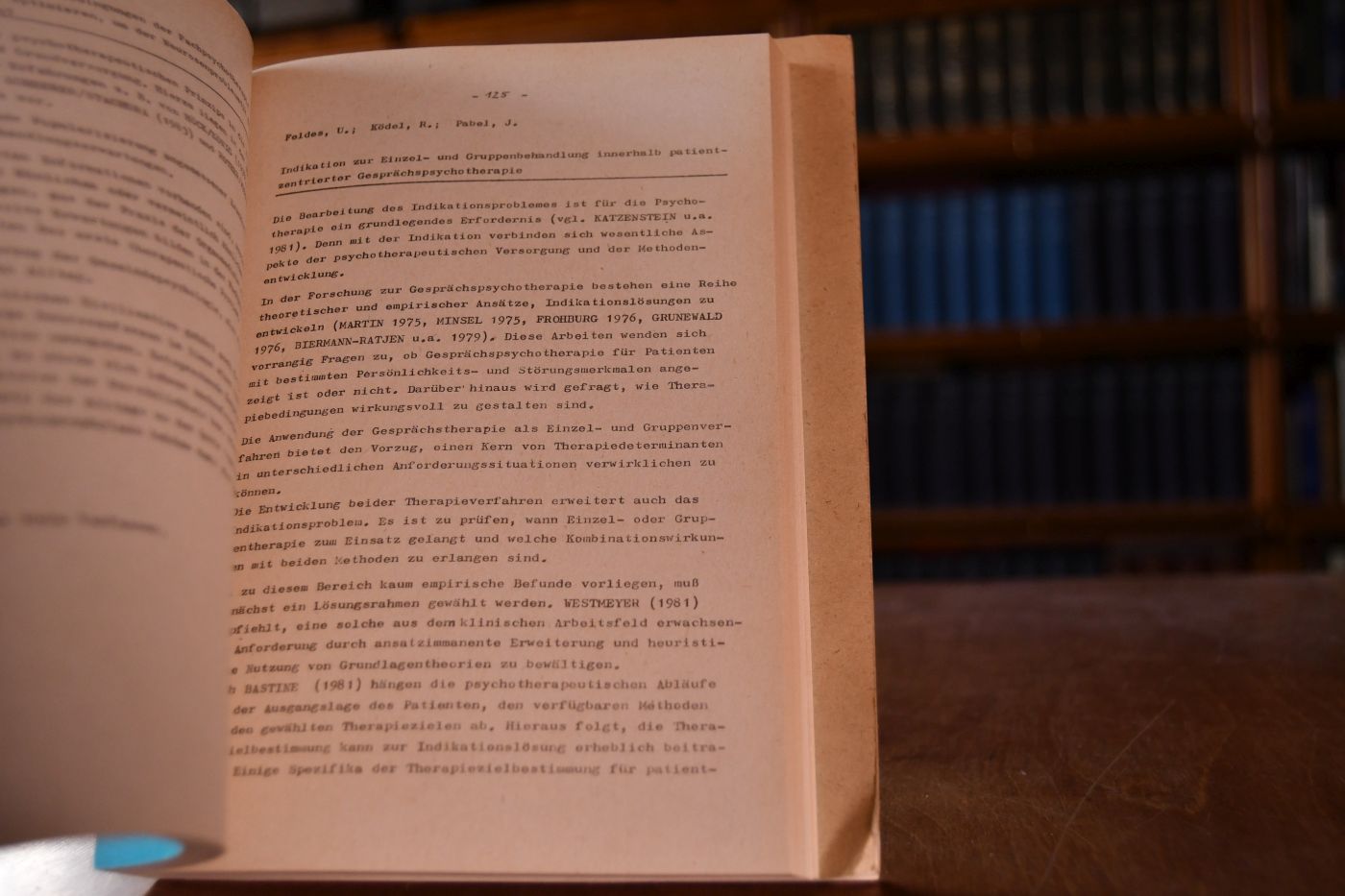 Psychotherapie als Querschnittsdisziplin der Medizin. Materialien des XI. Psychotherape-Kongresses der DDR mit internationaler Beteiligung 1985. Beiliegend 39-seitige Broschur.