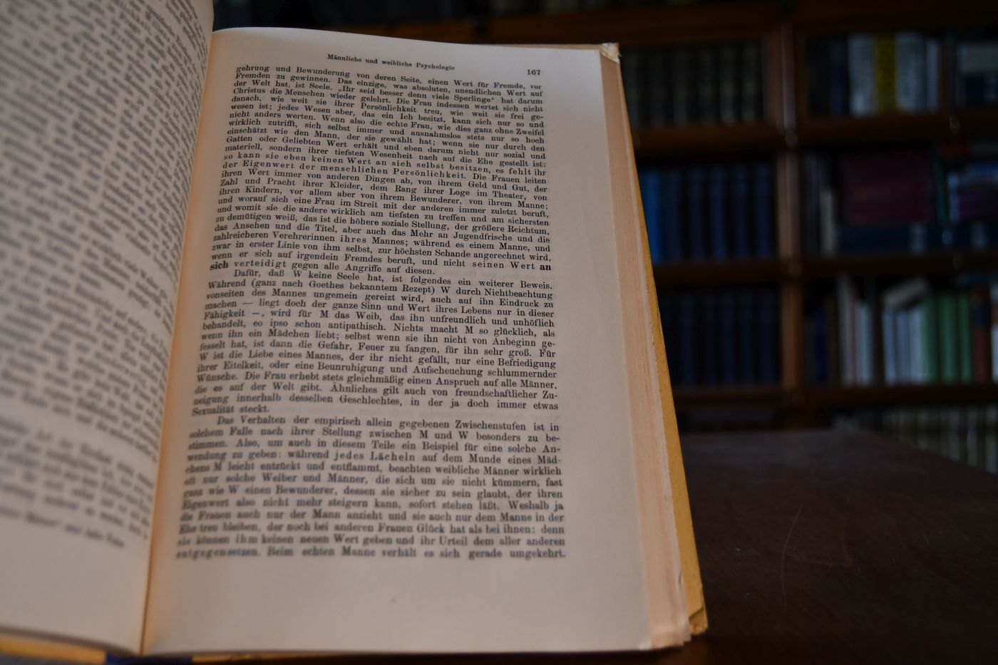 Geschlecht und Charakter. Eine prinzipielle Untersuchung. Im ersten und zweiten Teil vollständige, lediglich im Anhange gekürzte Volksausgabe. Mit dem Faksimile aus einem bisher unveröffentlichten Briefe Weiningers an Dr. Hermann Swoboda über Peer Gynt.