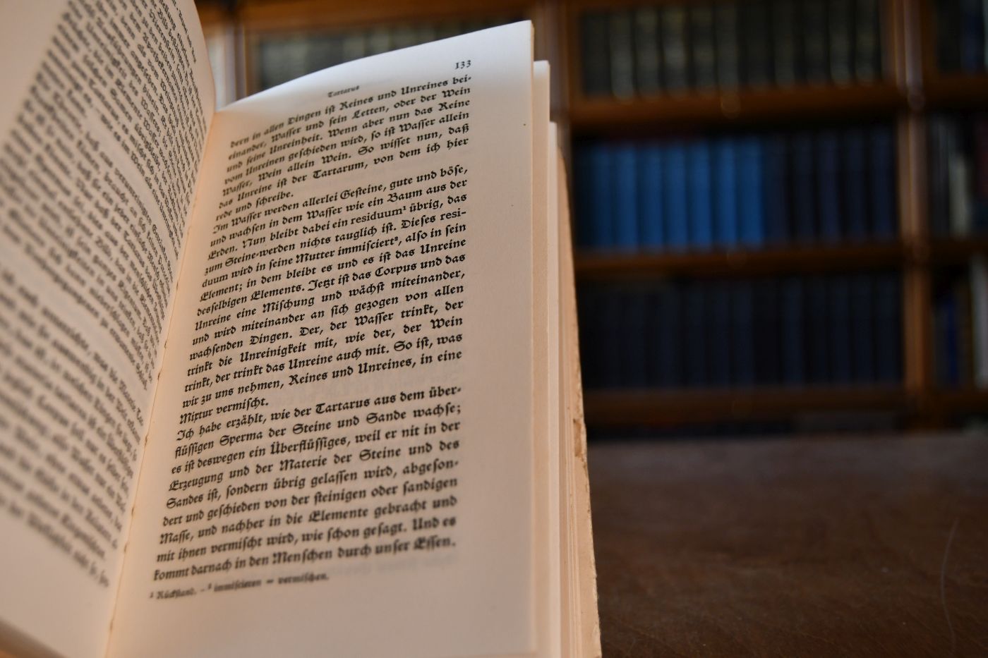 Die Geheimnisse. Ein Lesebuch aus seinen Schriften mit einer Lebensbeschreibung, einem Abriß seiner Lehre, mit Vorberichten, Anmerkungen und einem erklärenden Register.