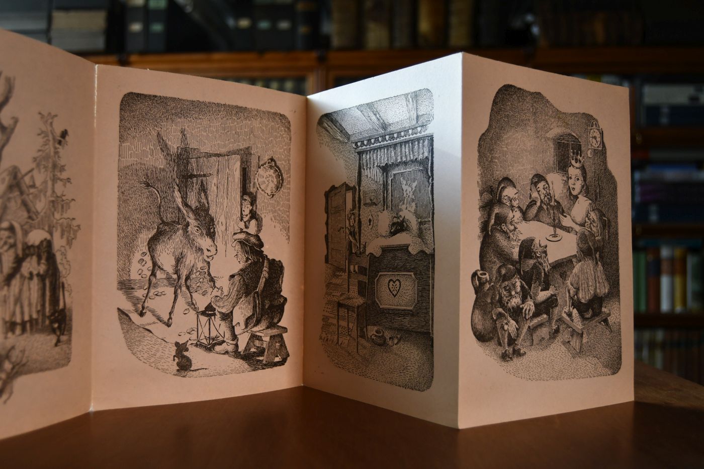 Malbuch mit 7 Märchenbildern.