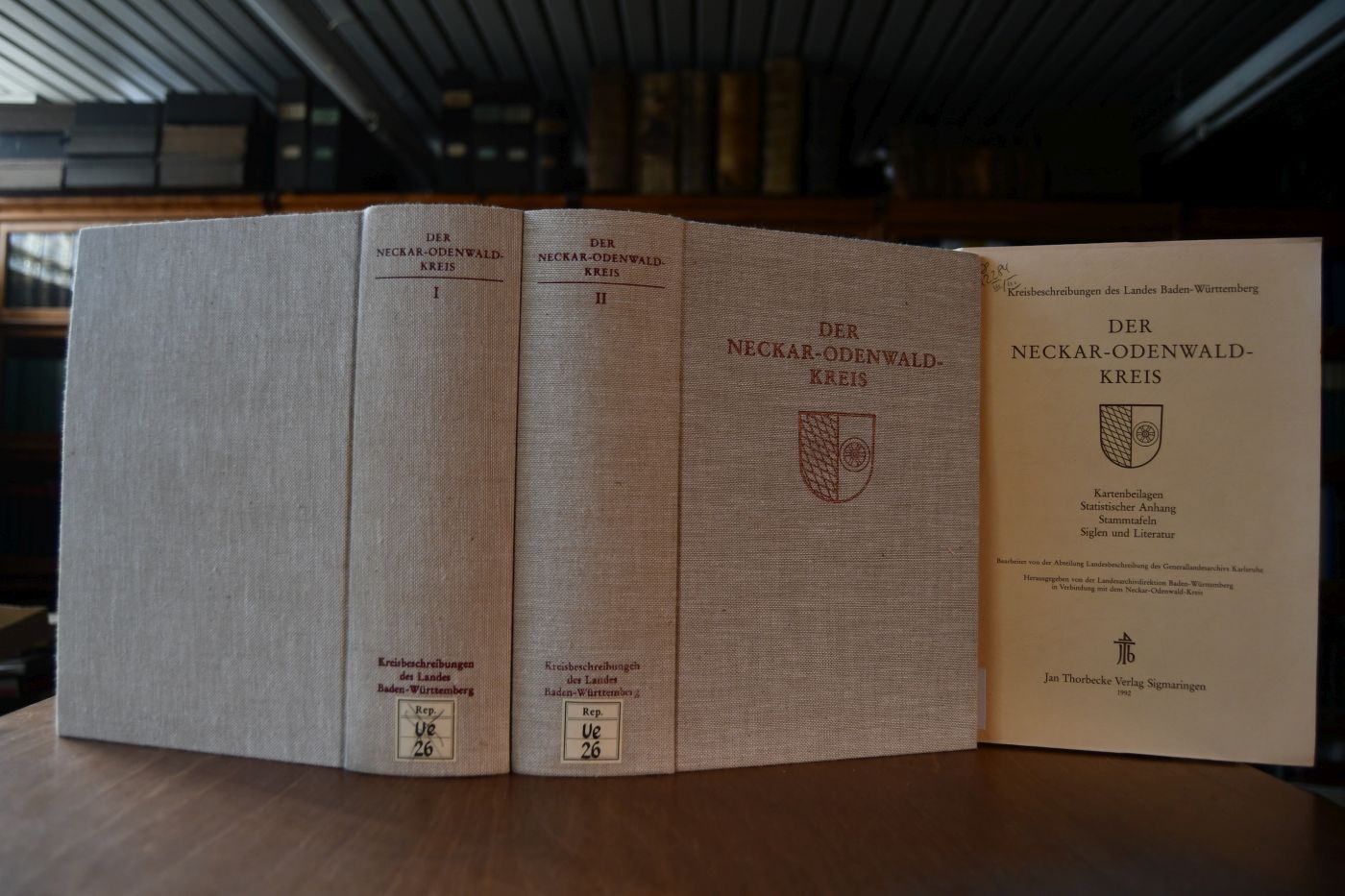 Der Neckar-Odenwald-Kreis Bd. 1+2 sowie mit Kartenbeilagen.