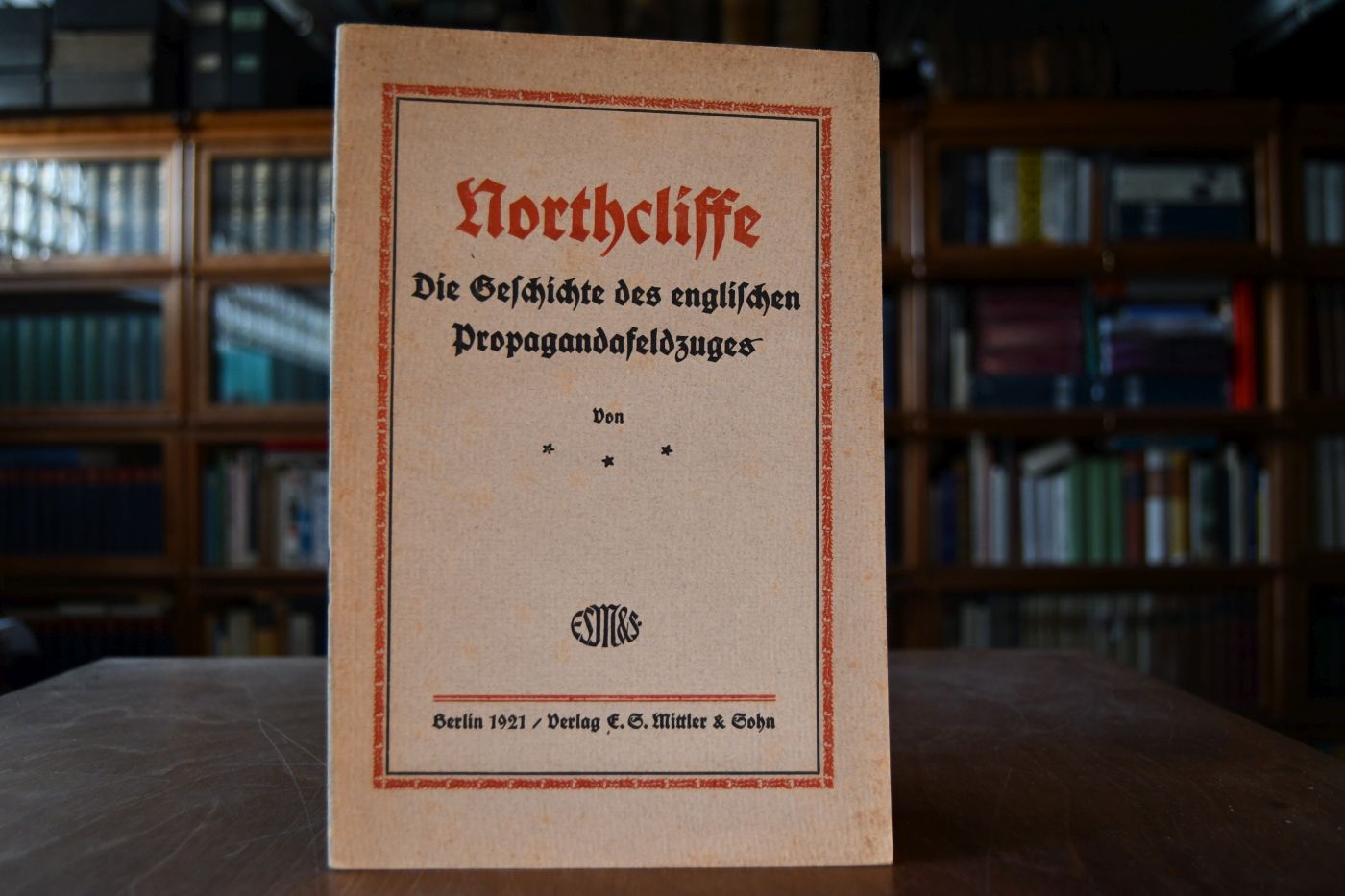 Northcliffe. Die Geschichte des englischen Propagandafeldzuges. Sonderabdruck aus "Wissen und Wehr", Heft 6, Berlin 1920.