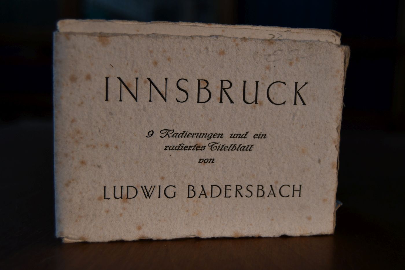 Innsbruck. Mappe mit 6 Radierungen (statt 9) in OSchuber.