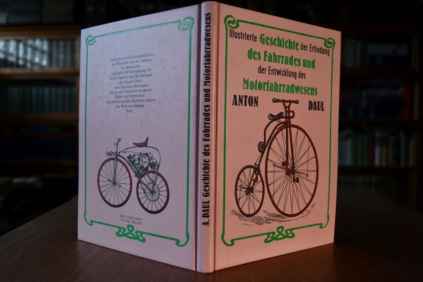 Illustrierte Geschichte der Erfindung des Fahrrades und der Entwicklung des Motorfahrradwesens.