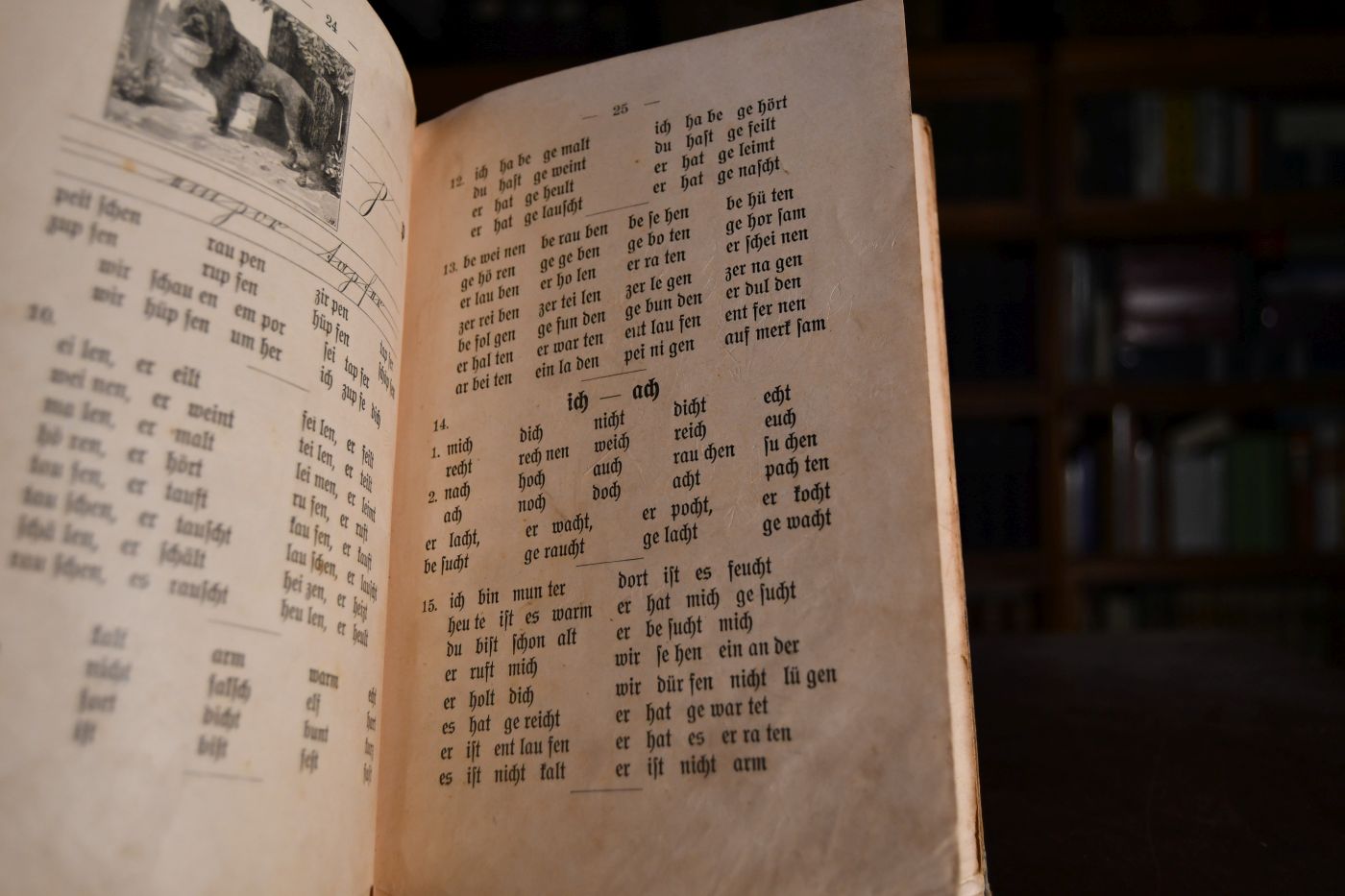 Ferdinand Hirts Schreib- und Lesefibel. Ausgabe A für einfache evangelische Volksschulen.