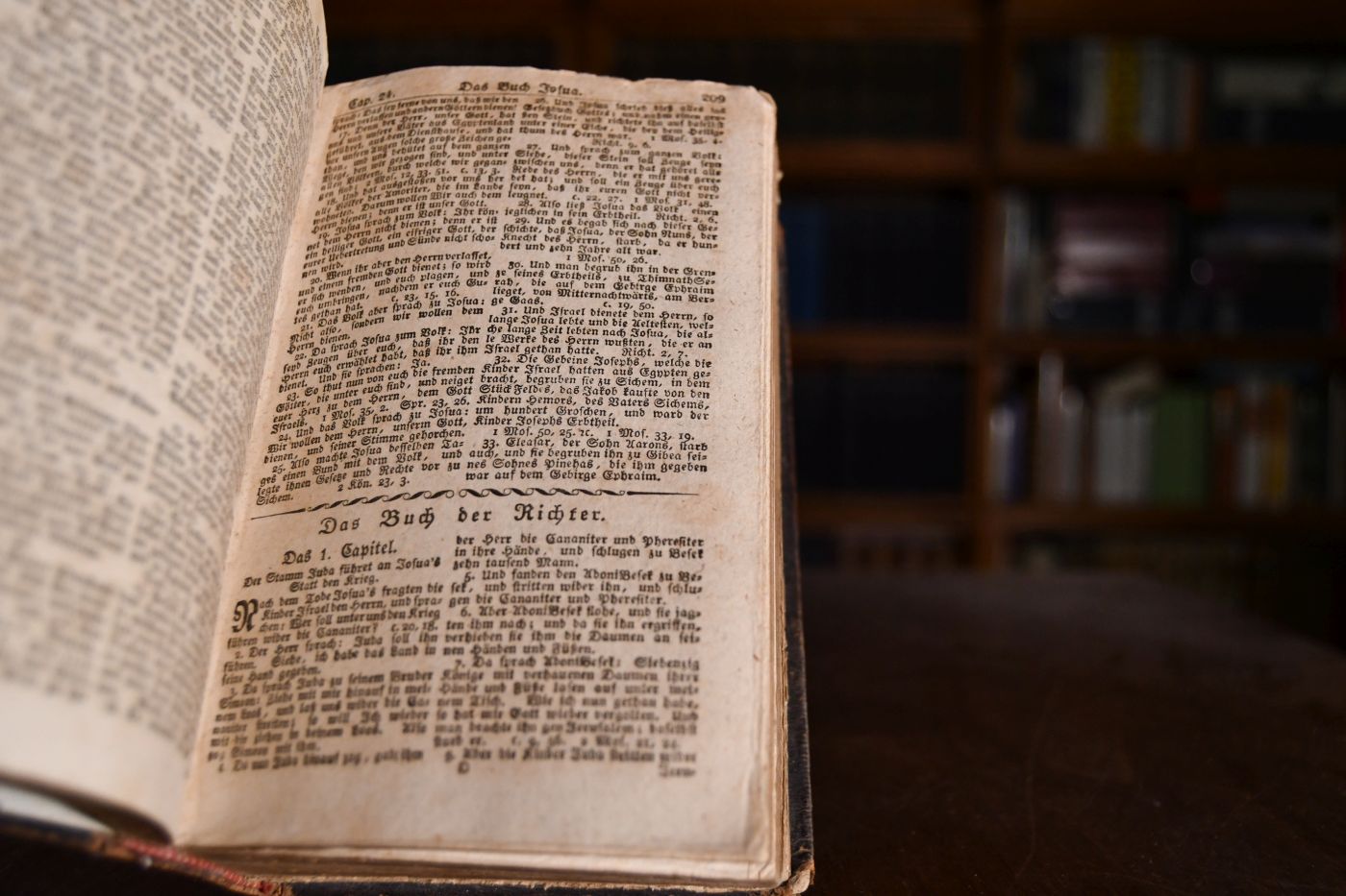 Die Bibel, oder die ganze Heilige Schrift des alten und neuen Testaments, nach der deutschen Uebersetzung Martin Luthers.