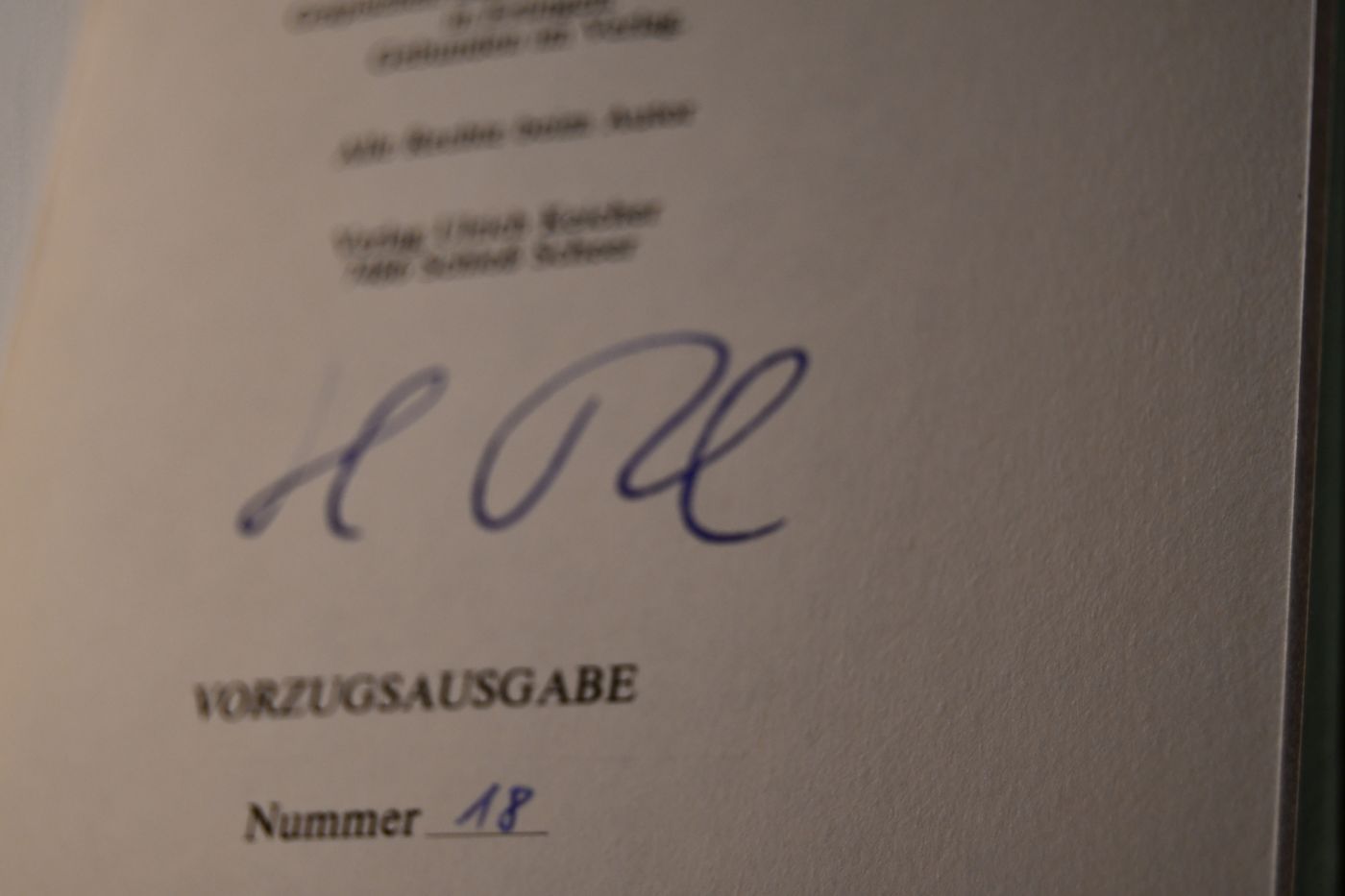 Mein Körper warnt mich vor jedem Wort. Vier Erzählungen.