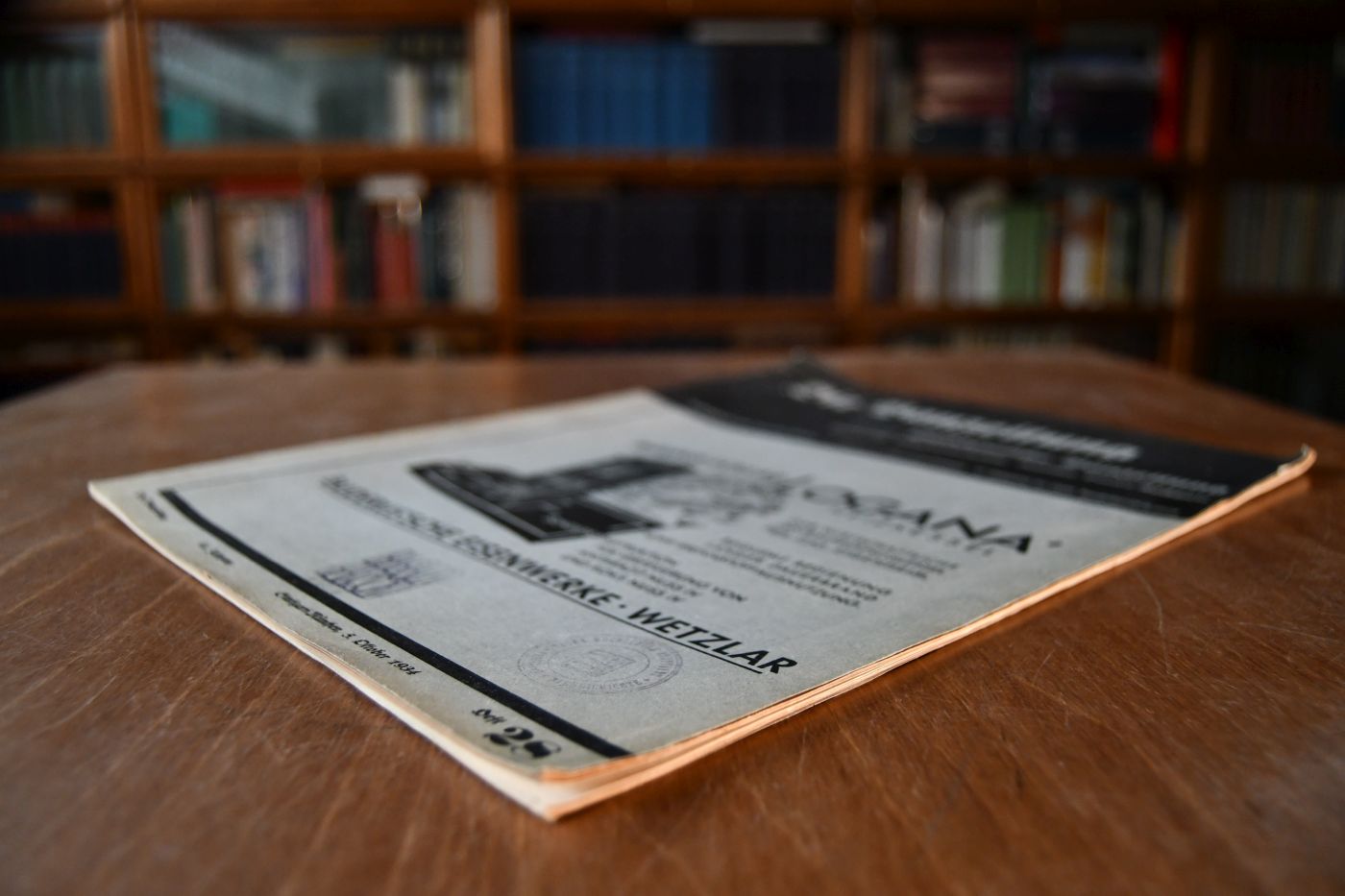 Eine Friedhofskapelle in Kornwestheim bei Stuttgart S. 343-348 in Die Bauzeitung vereinigt mit Süddeutsche Bauzeitung, Süddeutsche Baugewerkszeitung, Deutscher Bauten-Nachweis. 46 Jahrgang Heft 28.
