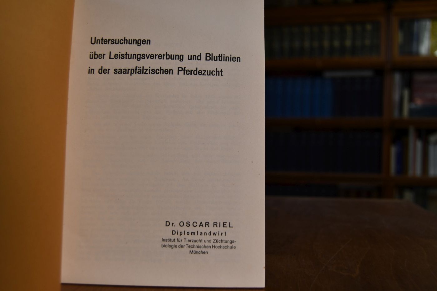 Untersuchungen über Leistungsvererbung und Blutlinien in der saarpfälzischen Pferdezucht.