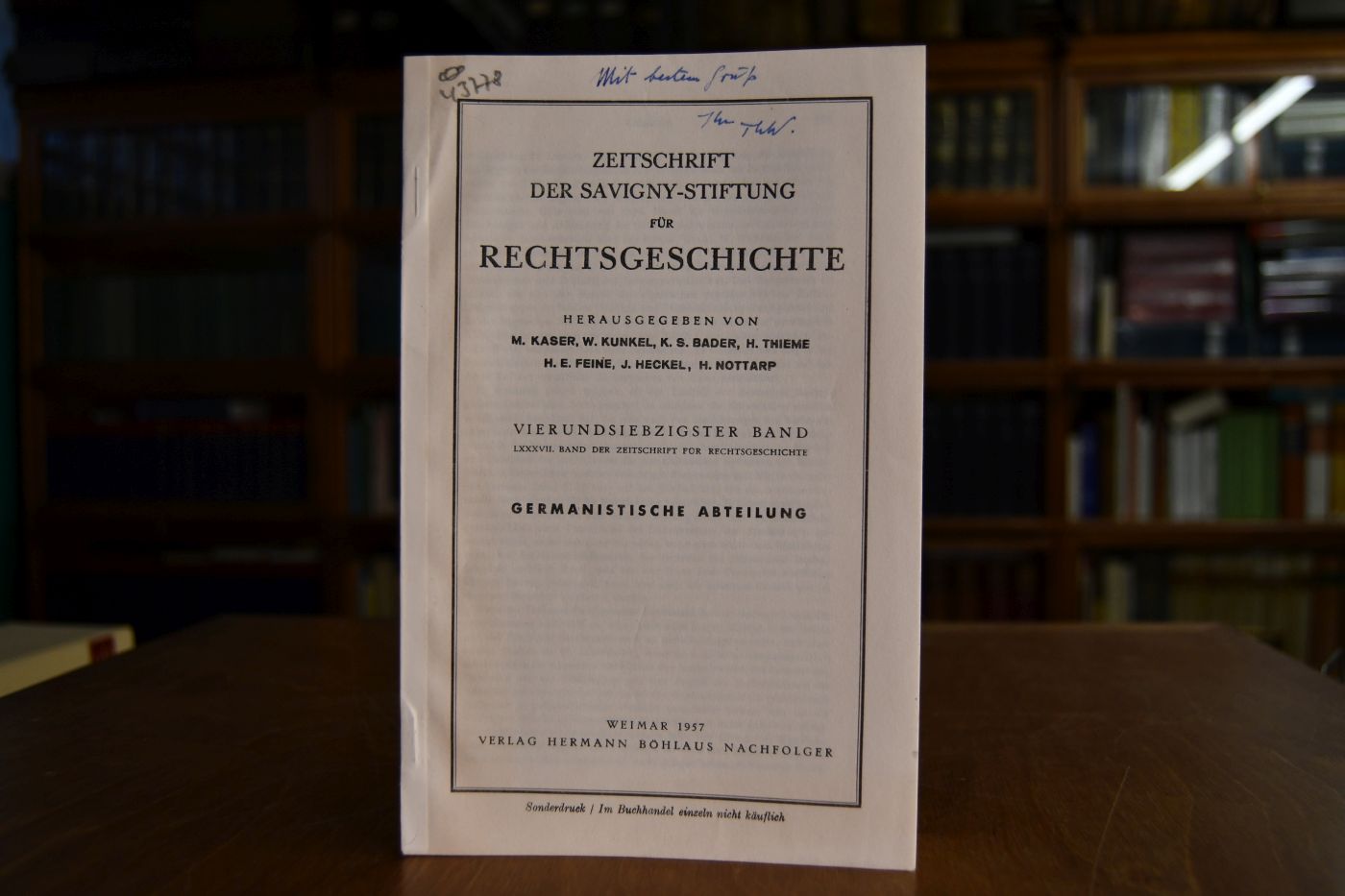 Buchbesprechung Hans Reiner, Die Ehre, Kritische Sichtung einer abendländischen Lebens- und Sittlichkeitsform, Berlin, E.S. Mittler, 1956.