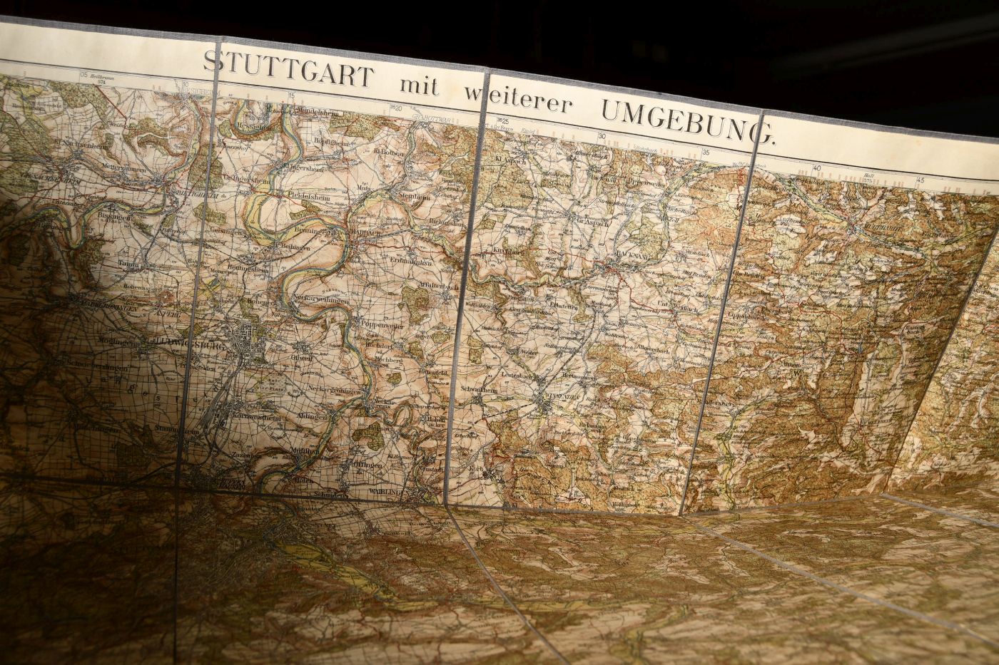 Stuttgart mit weiterer Umgebung.