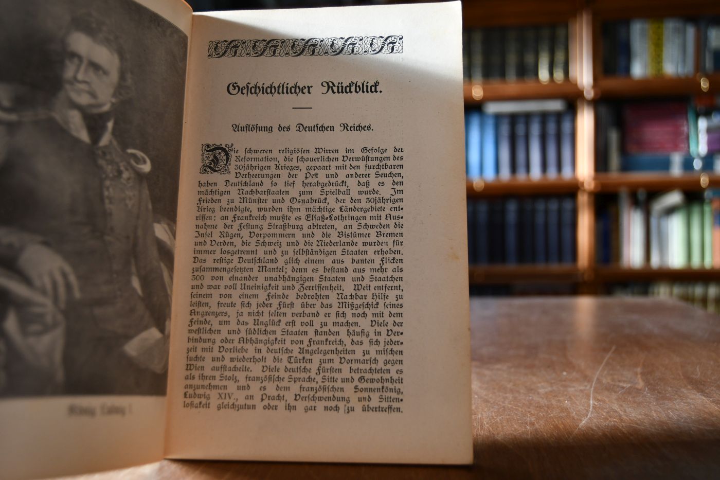 Befreiungsdenkmal ob Kelheim. Beschreibung des Denkmals nebst geschichtlichen Rückblicken und Erläuterungen.