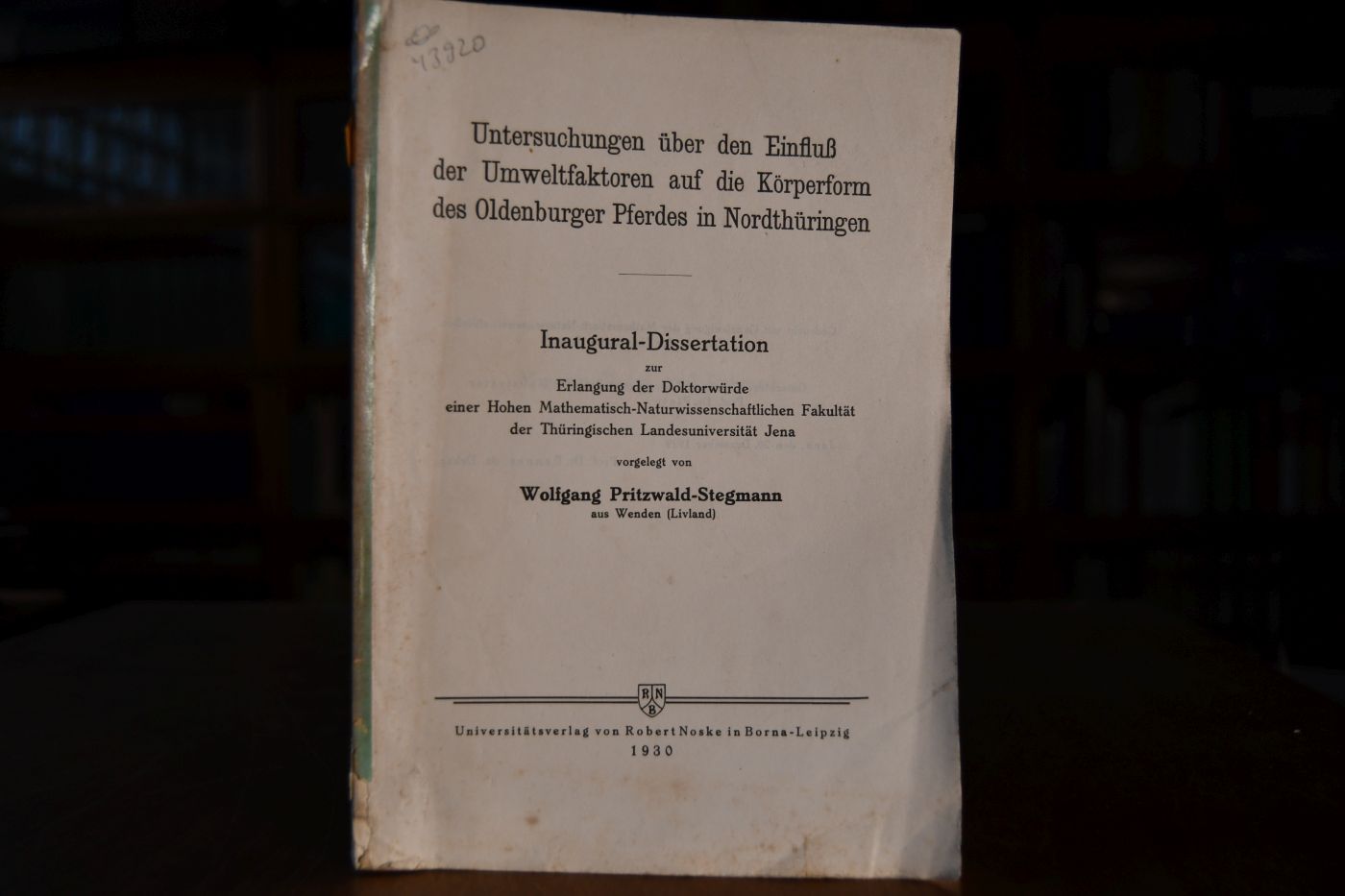 Untersuchungen über den Einfluß der Umweltfaktoren auf die Körperform des Oldenburger Pferdes in Nordthüringen.