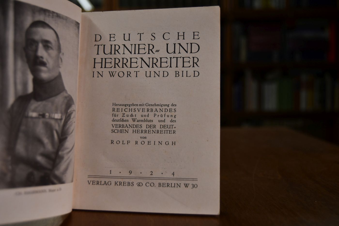Deutsche Turnier- und Herrenreiter in Wort und Bild.