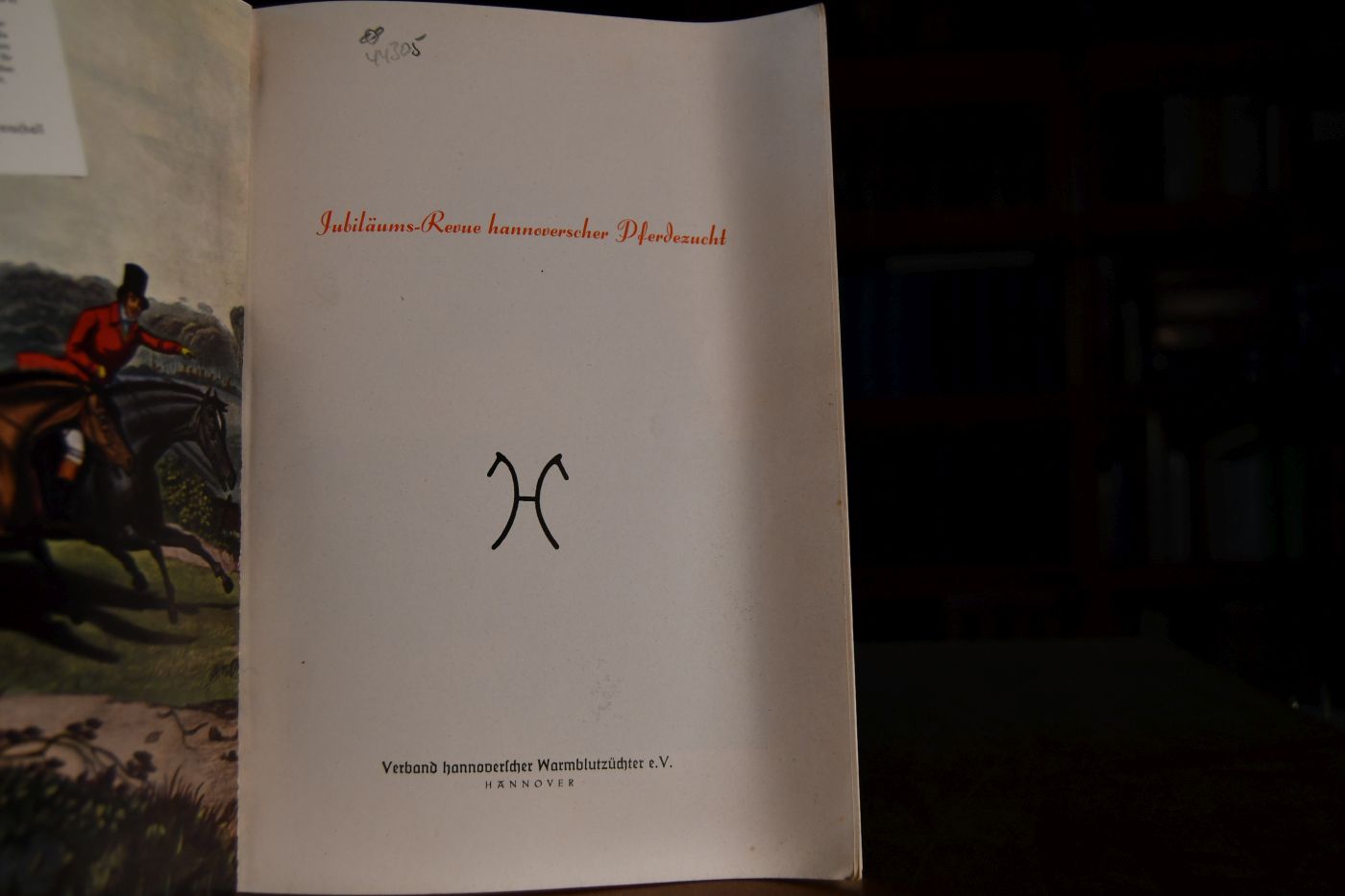 Juwelen einer alten Zucht. Jubiläums-Revue hannoverscher Pferdezucht.
