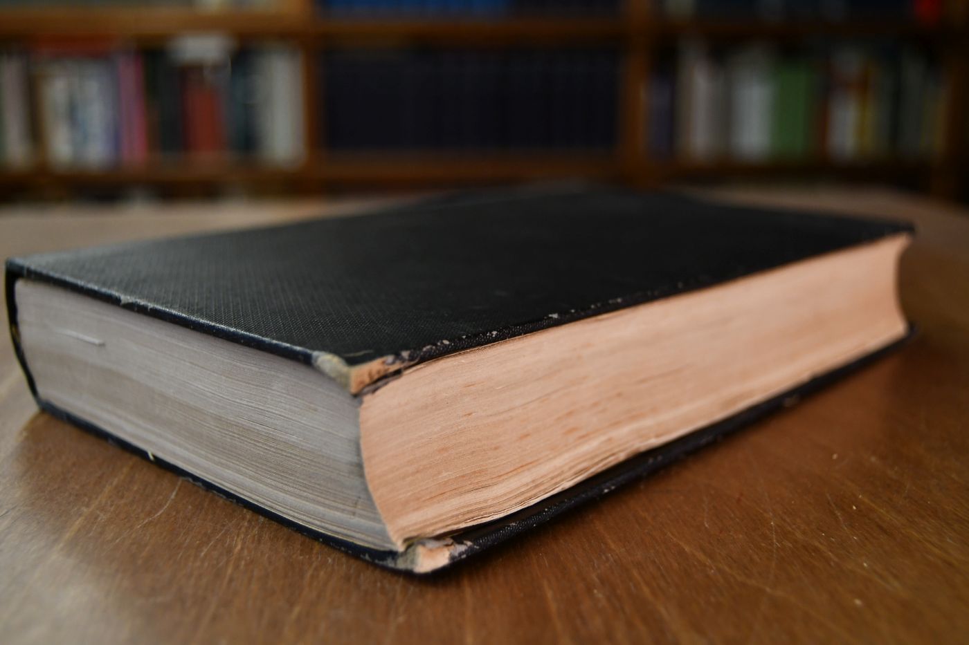 Neue Evangelien-Predigten von Friedrich Christoph Oetinger aus des Verfassers hinterlassenen Manuscripten gesammelt und geordnet von zwei württembergischen Geistlichen.