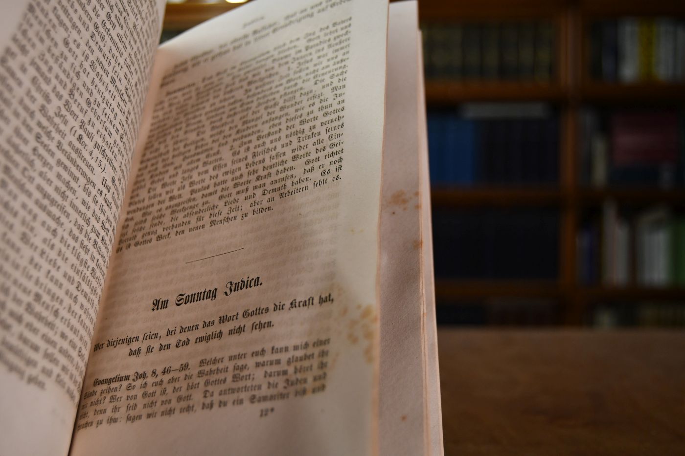Neue Evangelien-Predigten von Friedrich Christoph Oetinger aus des Verfassers hinterlassenen Manuscripten gesammelt und geordnet von zwei württembergischen Geistlichen.