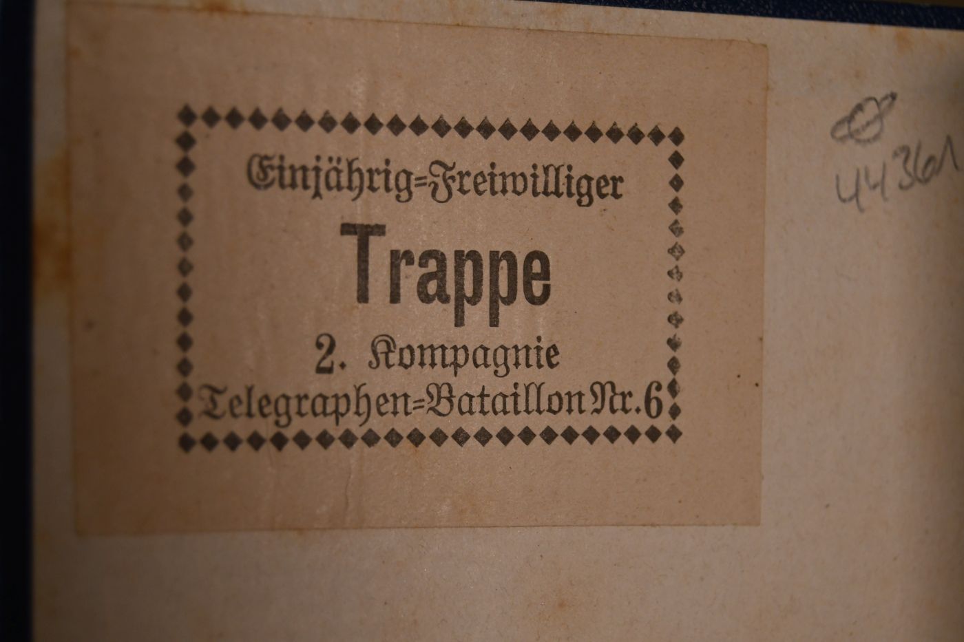 Pflege verletzter und lahmer Pferde, Massage, Hülfeleistung bei Kolik. Anleitung zum Unterricht der Fahnenschmiede.