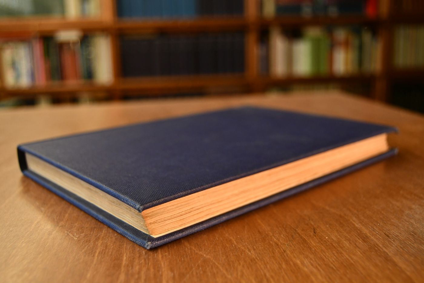 Vererbungs- und Exterieurstudien im englischen Vollblut.