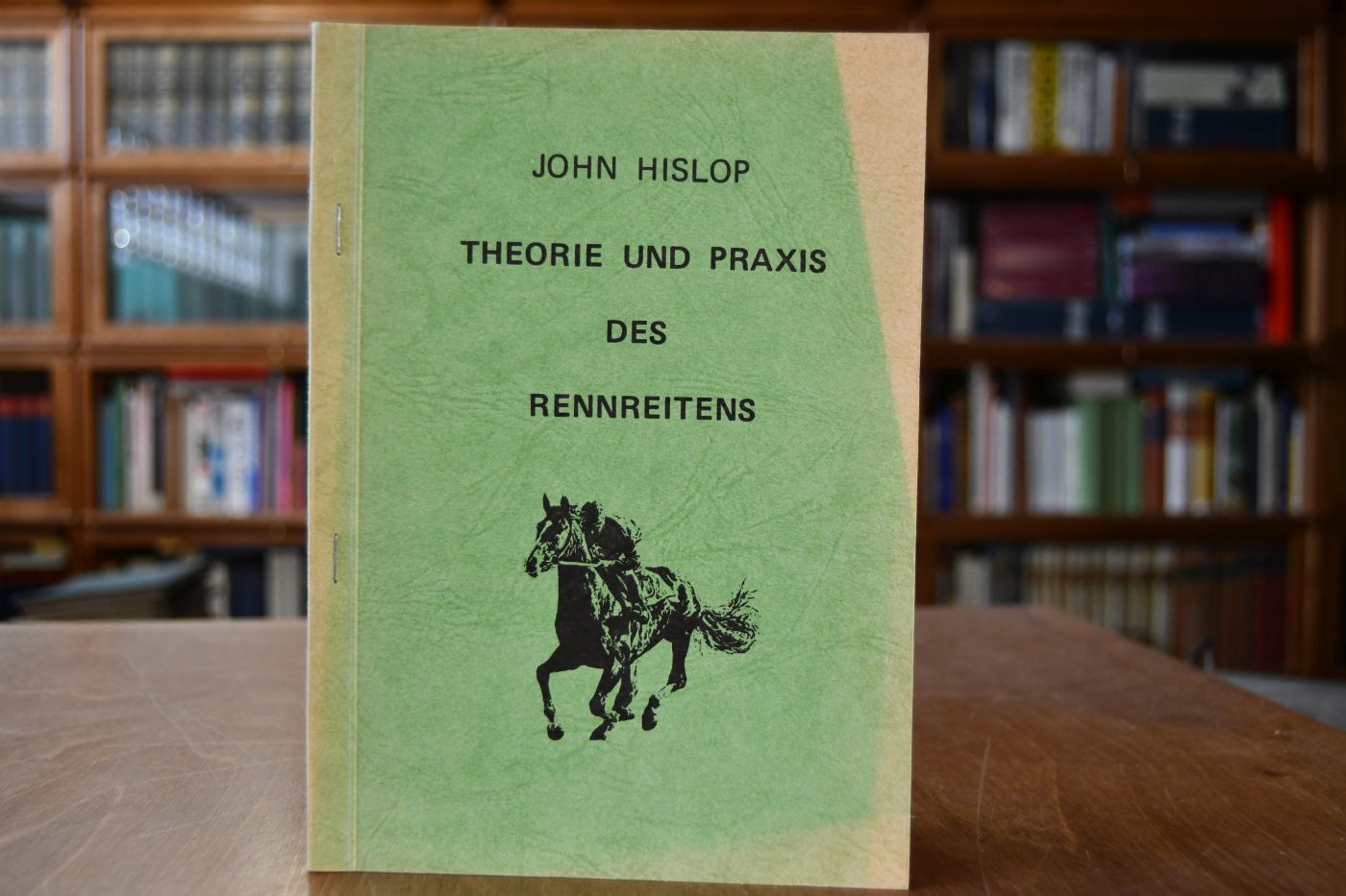 Theorie und Praxis des Rennreitens.
