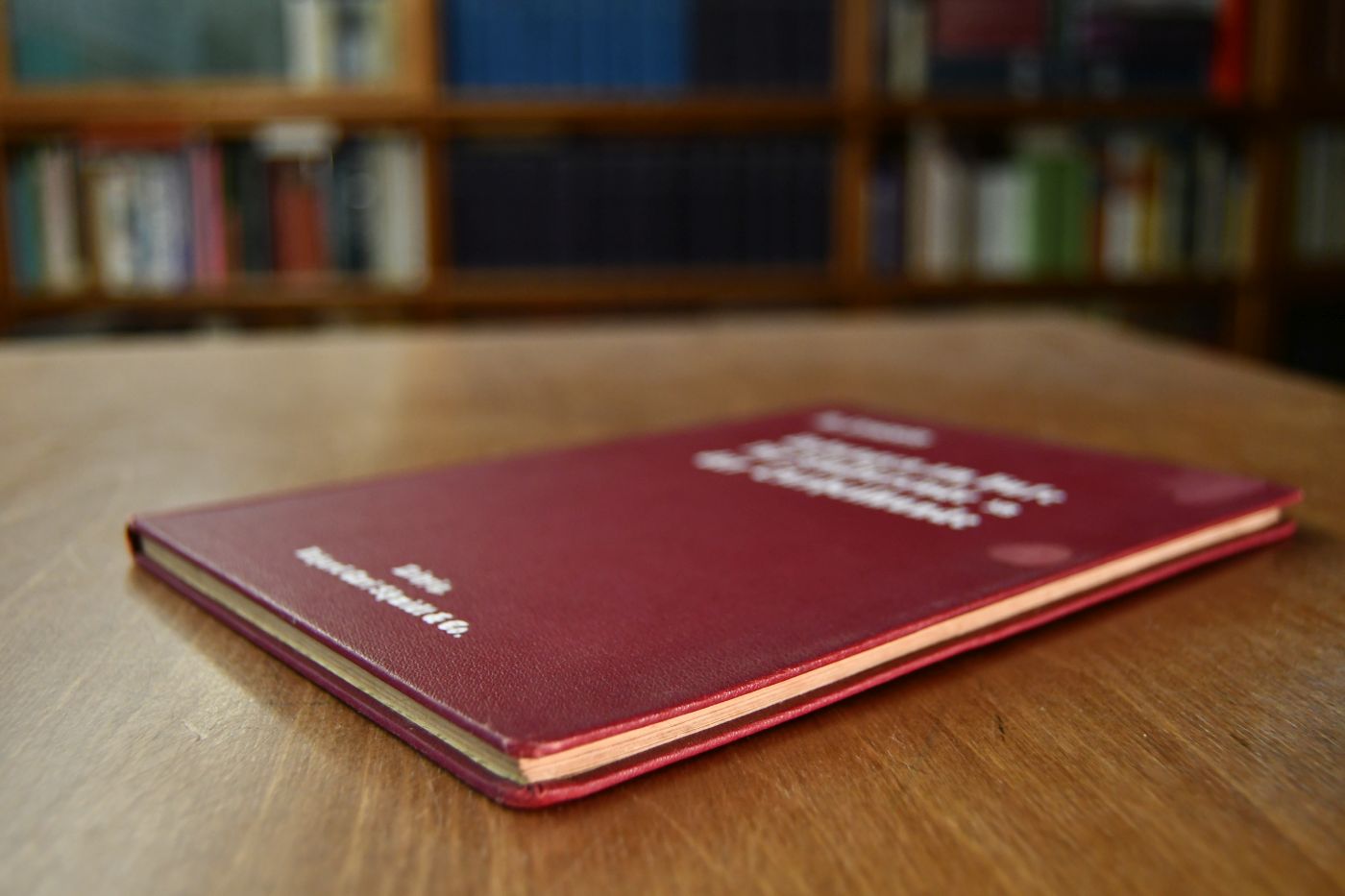 Übungen am Hufe für Studierende der Tierheilkunde.