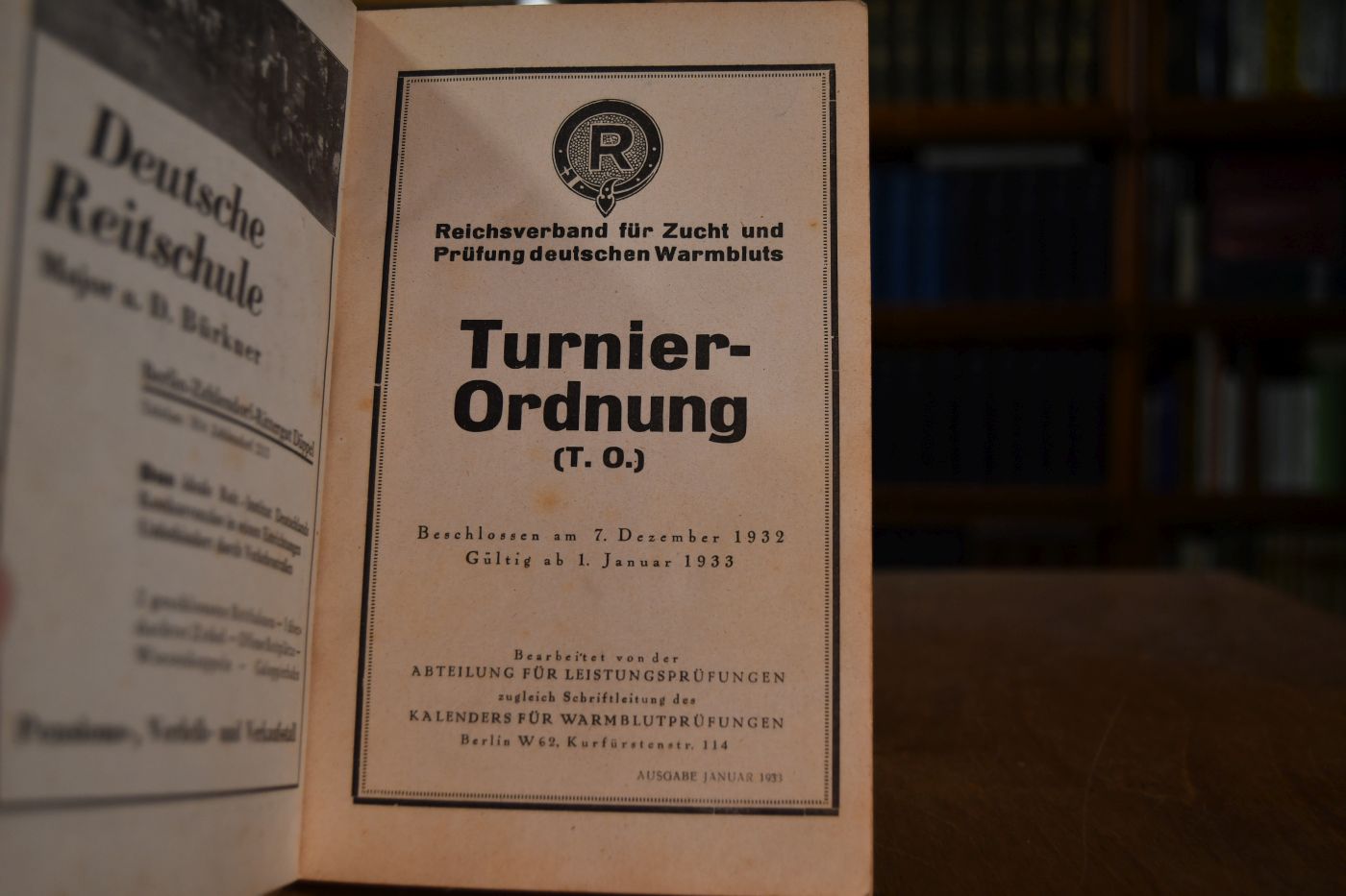 Reichsverband für Zucht und Prüfung deutschen Warmbluts. Turnierordnung (T.O.). Beschlossen am 7. Dezember 1932. Gültig ab 1. Januar 1933.