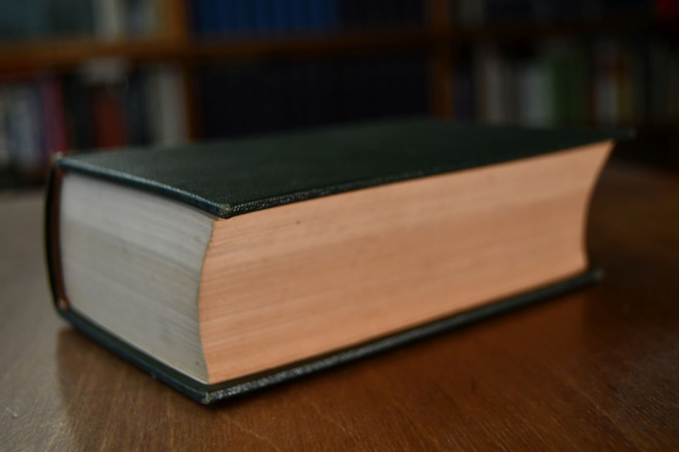 Manual of British Rural Sports Comprising Shooting, Hunting, Coursing, Fishing, Hawking, Racing, Boating, Pedestrianism, and the various Rural Games and Amusements of Great Britain.