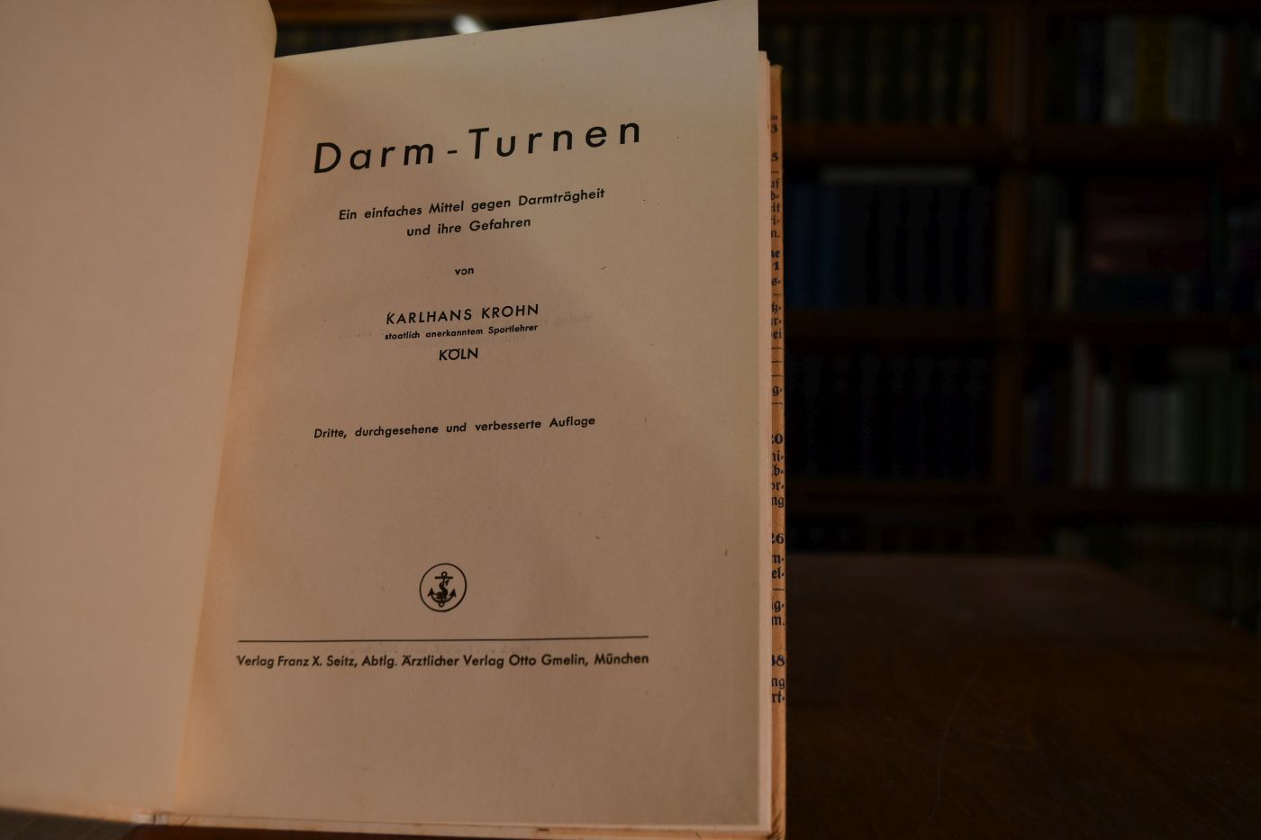 Darm-Turnen. Ein eifaches Mittel gegen Darmträgheit und ihre Gefahren.