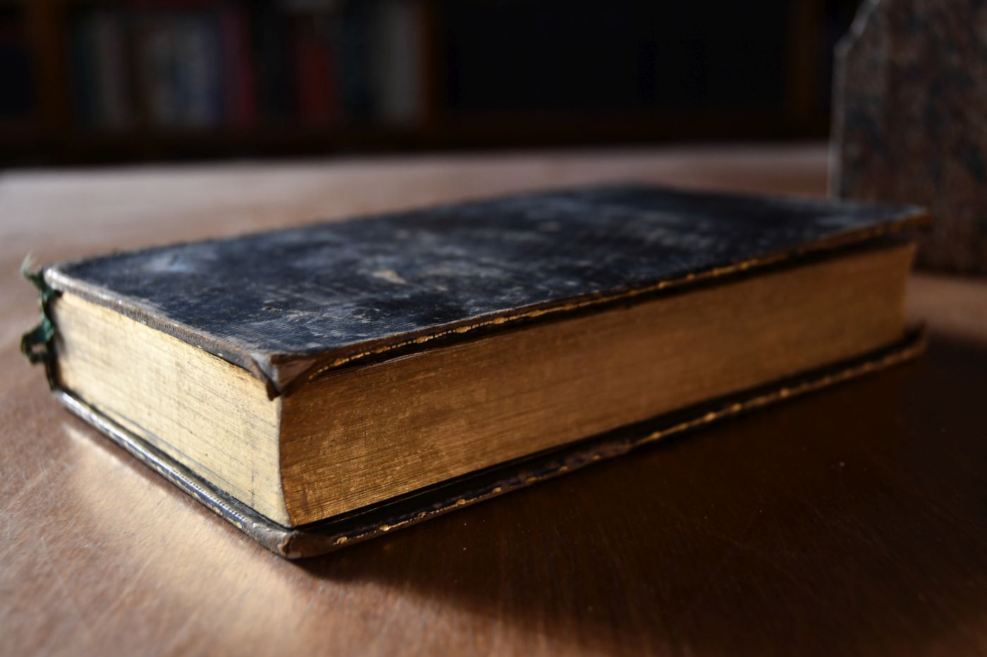 Würtembergisches Gesangbuch zum Gebrauch für Kirchen und Schulen, von dem Königlichen Synodus nach dem Bedürfniß der gegenwärtigen Zeit eingerichtet.
