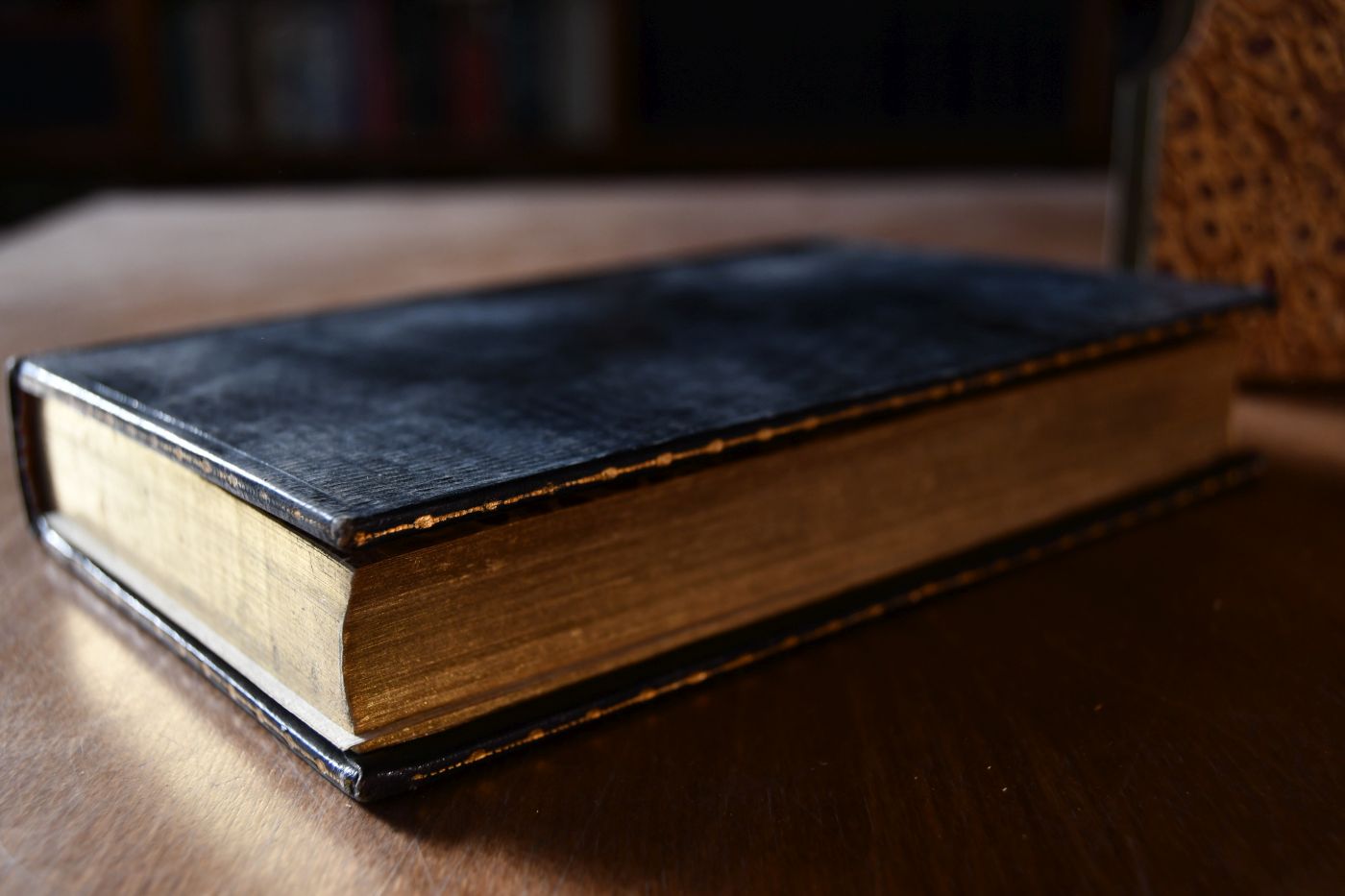 Würtembergisches Gesangbuch zum Gebrauch für Kirchen und Schulen, von dem Königlichen Synodus nach dem Bedürfniß der gegenwärtigen Zeit eingerichtet.