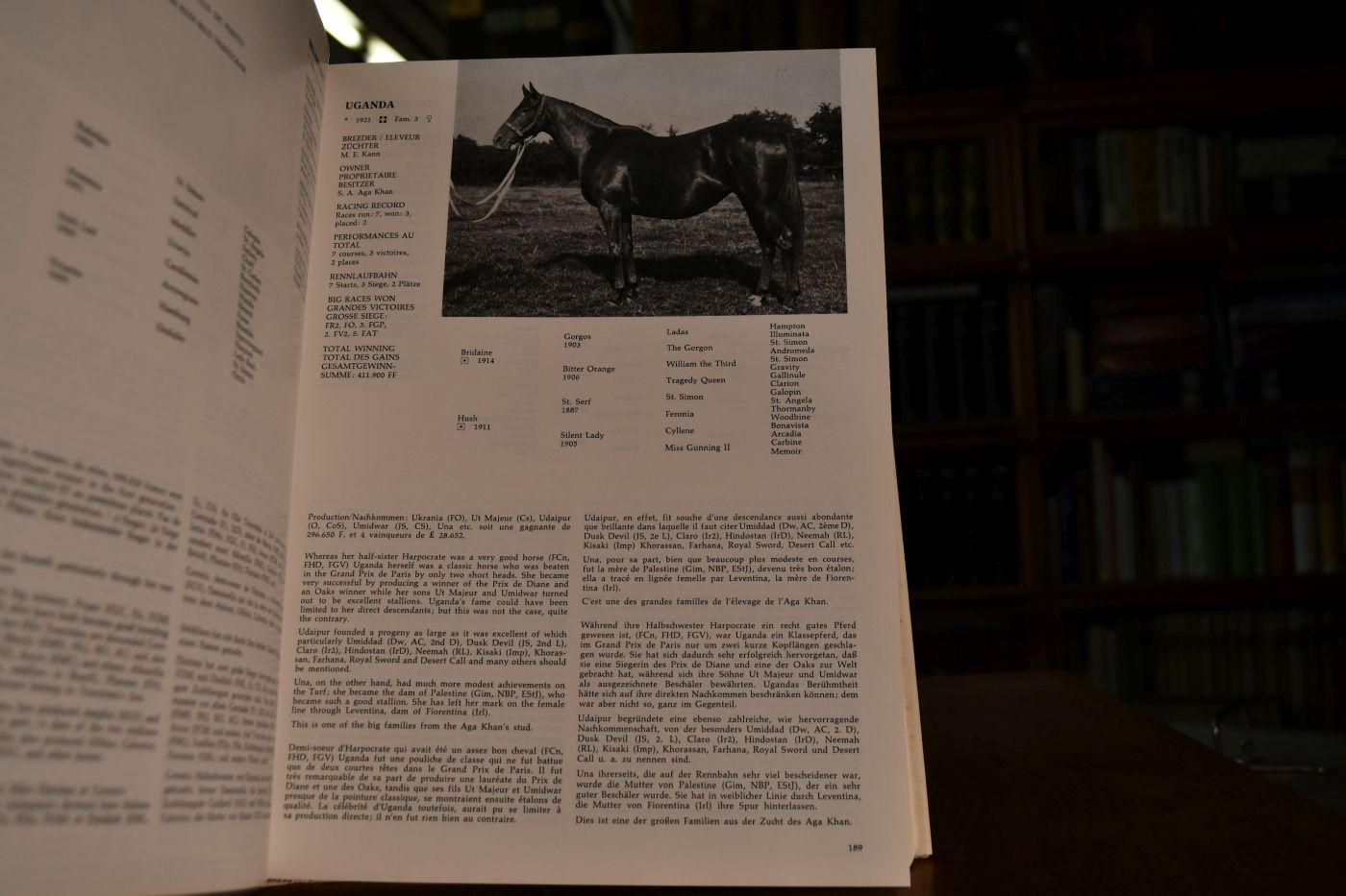 Die Vollblutzucht der Welt. Thoroughbred Breeding of the world. L`elevage mondial du pur sang.