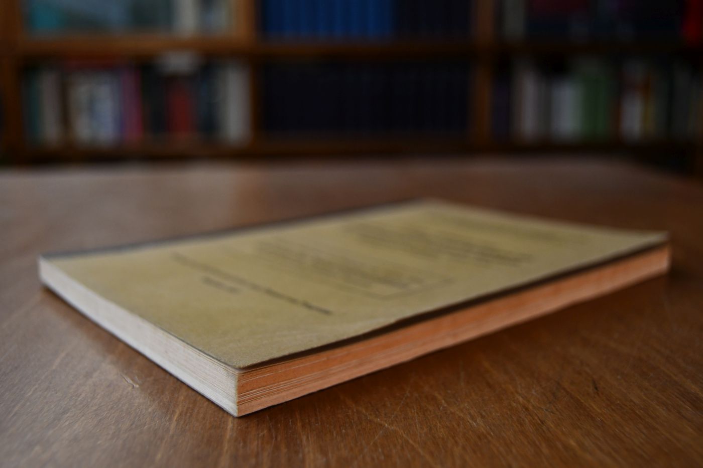 Zucht-, Aufzucht und Fütterung von Hengst- und Stutfohlen am Württembergischen Landgestüt Marbach (Eine Entwicklung und Blutaufbaustudie, ergänzt durch Messungen im 3. Lebensjahr).