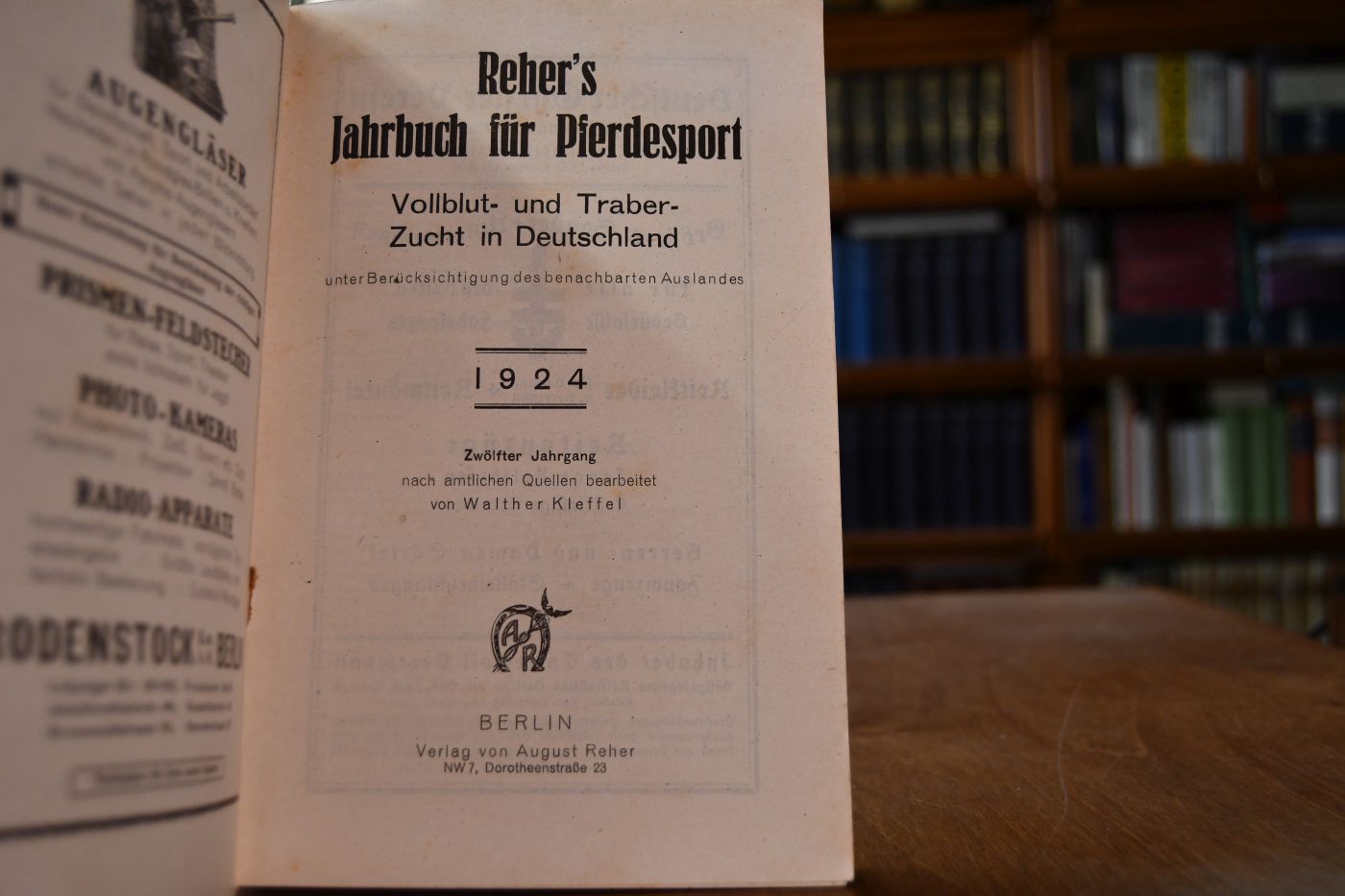 Reher`s Jahrbuch für Pferdesport, Vollblut- und Traberzucht in Deutschland unter Berücksichtigung des benachbarten Auslandes. 12. Jahrgang, 1924.