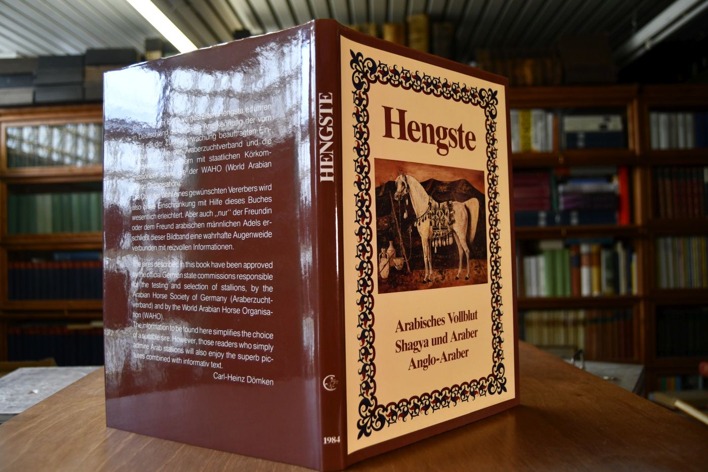 Hengste. Arabisches Vollblut, Shagya und Araber, Anglo-Araber.