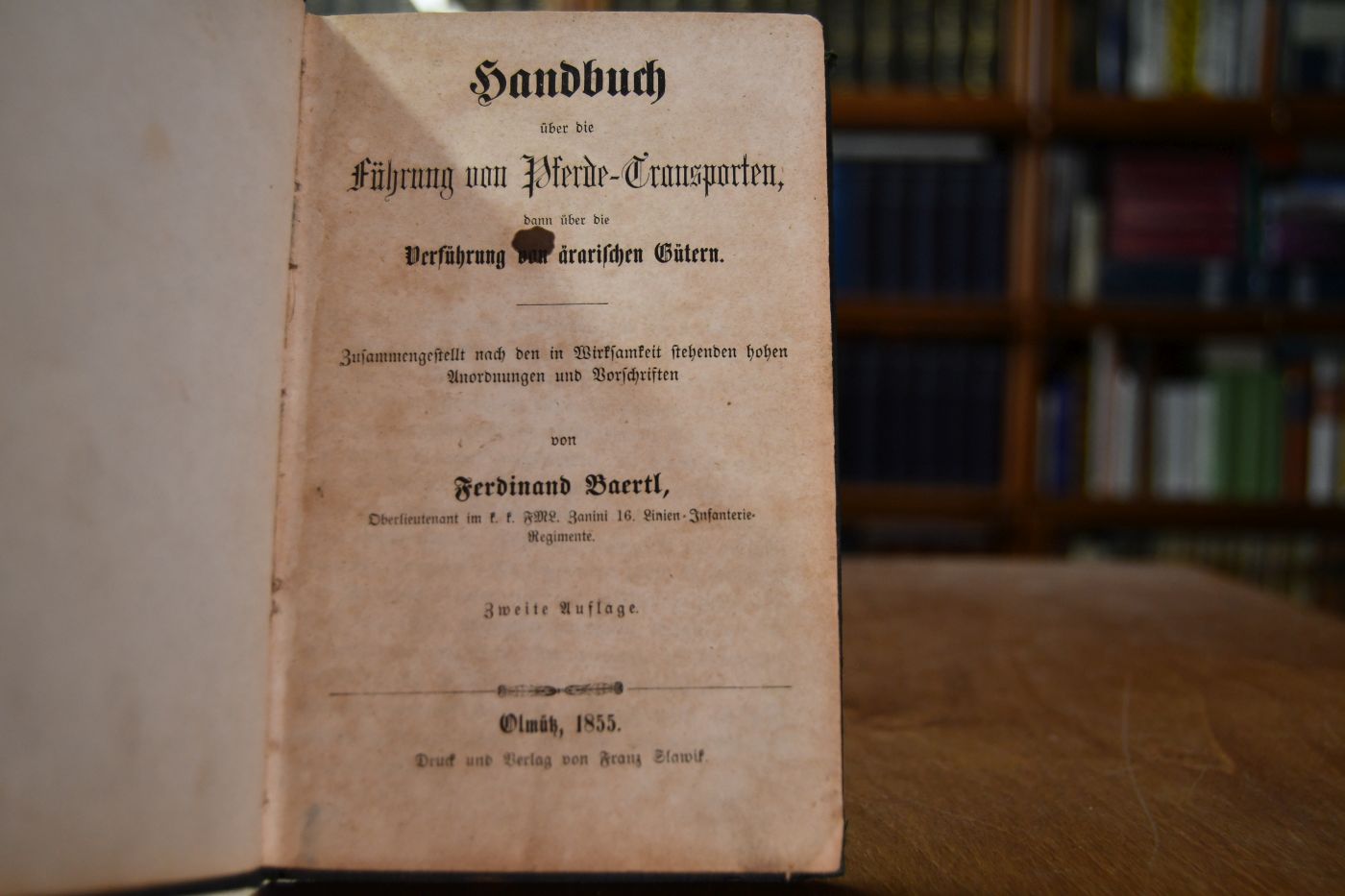 Handbuch über die Führung von Pferde-Transporten, dann über die Verführung von ärarischen Gütern.