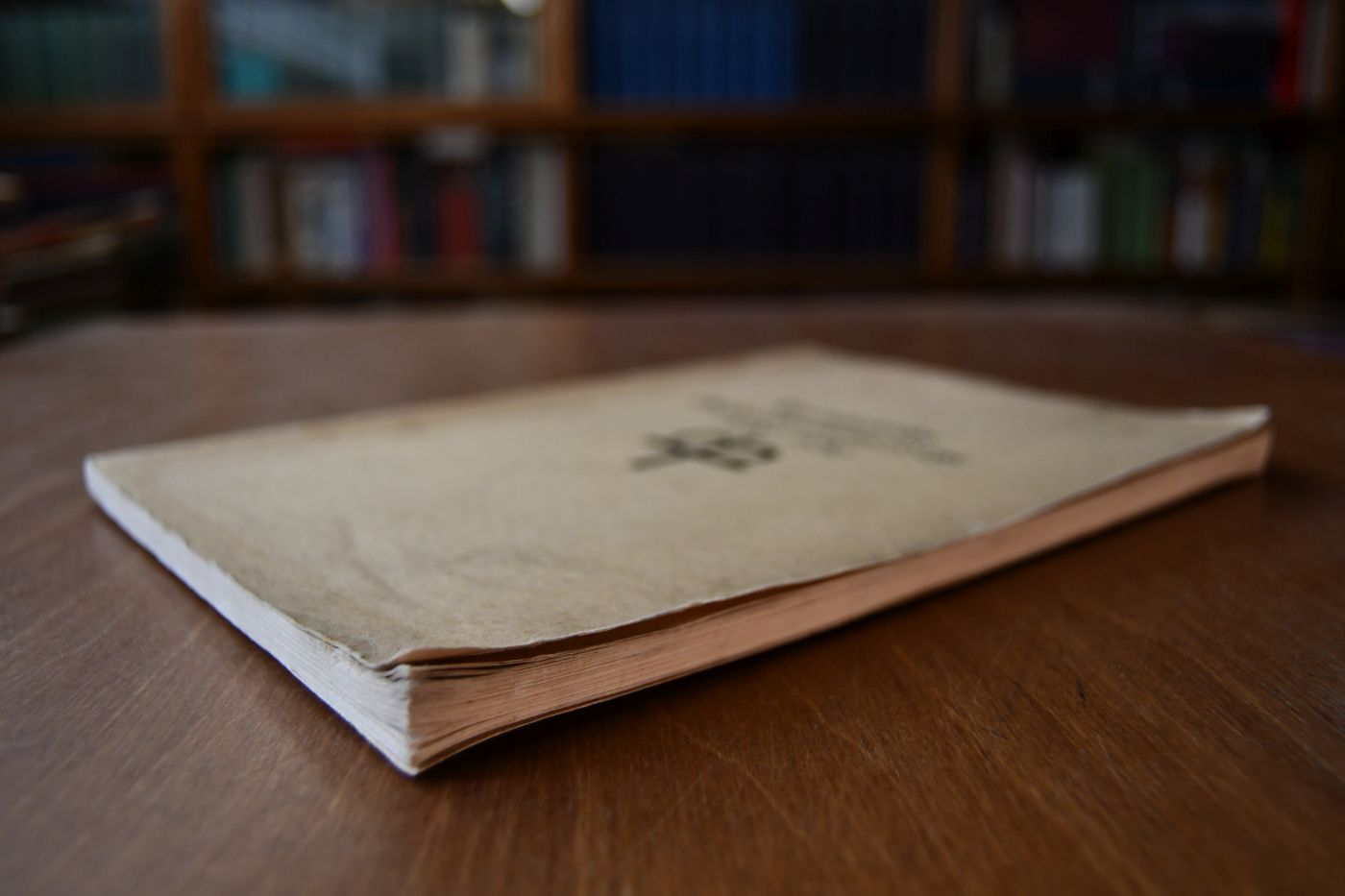 Evangelische Gesundheitsfürsorge 1926-1936. Denkschrift anläßlich des zehnjährigen Bestehens des Deutschen Evangelischen Krankenhausverbandes, zugleich Arbeitsbericht des Gesamtverbandes der deutschen evangelischen Kranken- und Pflegeanstalten und des Referates Gesundheitsfürsorge im Central-Ausschuß für die Innere Mission der Deutschen Evangelischen Kirche.