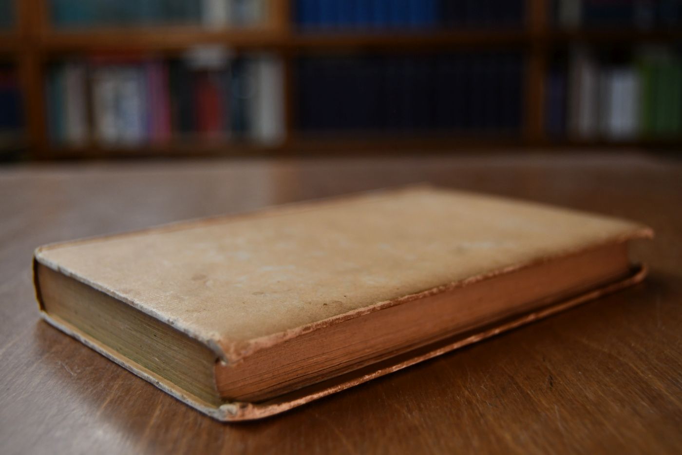 La sublime scuola Italiana ovvero le piu eccelenti opera di Petrarca, Ariosto, Dante, T. Tasso, Pulci, Tassoni, Sannazzaro, Chiabrera, Burchiello.... / ed. di Giuseppe de Valenti. - Prosatori Vol.I Celebri e interessanti Opere in Prosa di Niccolo Macchiavelli cioe i tre libri de Discorsi sopra la prima deca di Tito Livio. Il Principe. La Vita di Castruccio castracani. Il modo che tenne il duca Valentino per ammazzare vitellozzo vitelli, oliveretto da fermo, il Sig. Pagolo, ed il Duca di Gravina. Gli otto libri delle storie fiorentine.