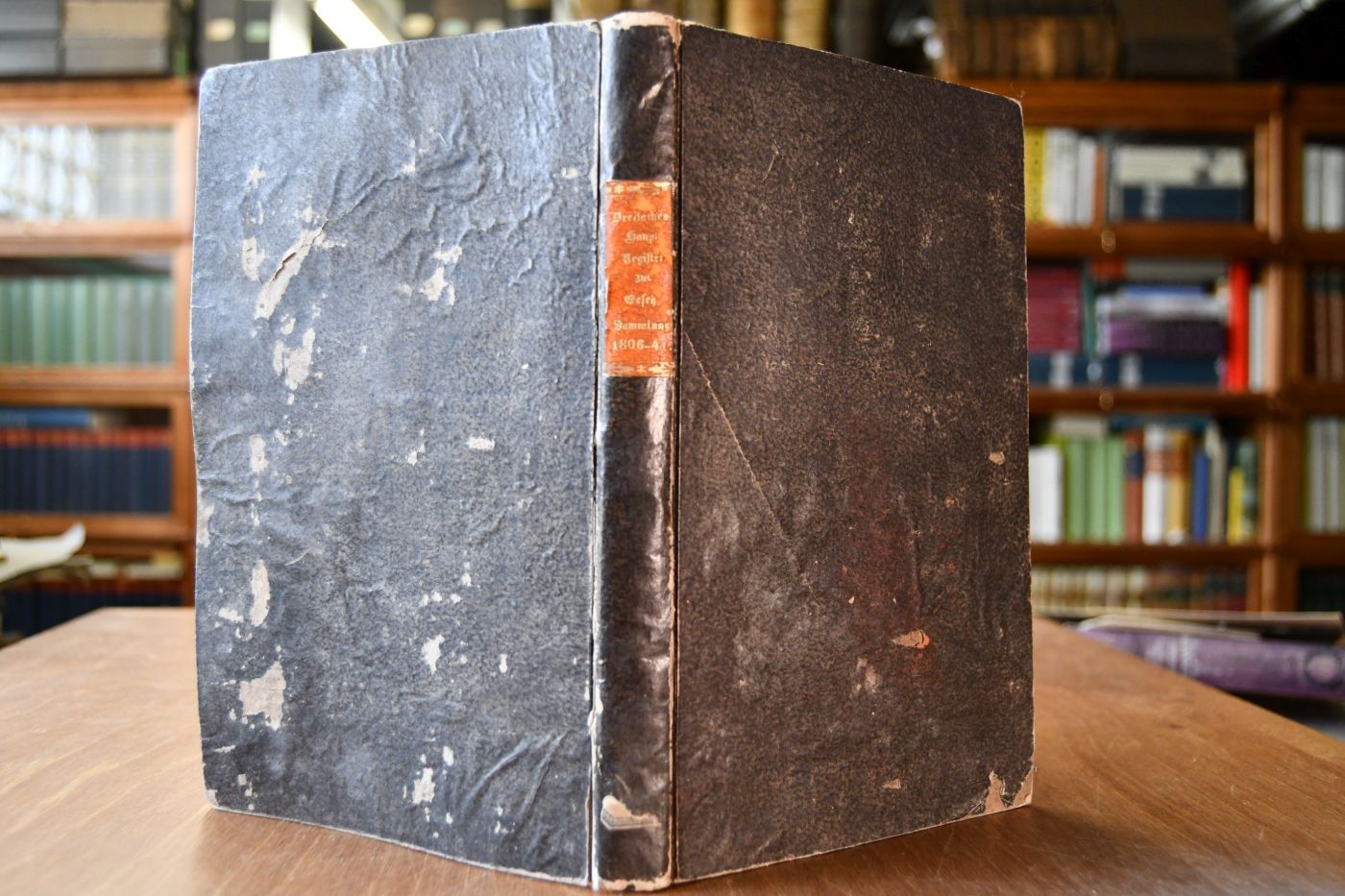 Dreifaches Haupt-Register zur Gesetz-Sammlung für die Königlichen Preußischen Staaten von 1806-1841 in chronologischer, systematischer und alphabetischer Ordnung. Ein Handbuch für sämmtliche Staats- und Kommunal-Behörden, höhere Beamte aller Kanzleien, Dominien, Gemeinden und sonstiger Besitzer der Gesetz-Sammlung.