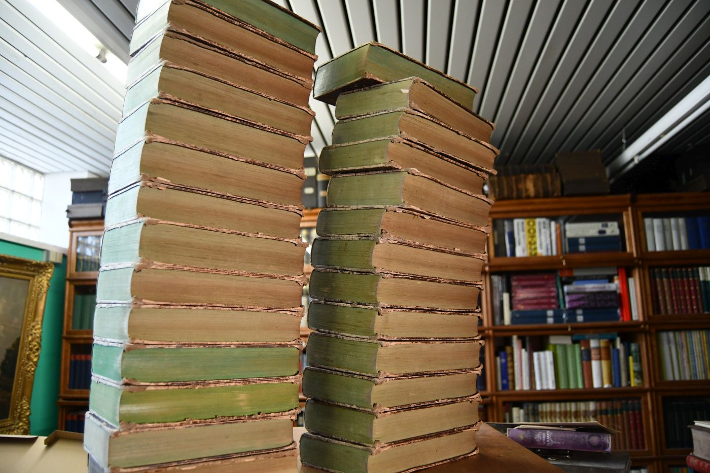 Universal-Lexikon oder vollständiges encyclopädisches Wörterbuch. 1.-26. Band und 6 Supplement-Bände.