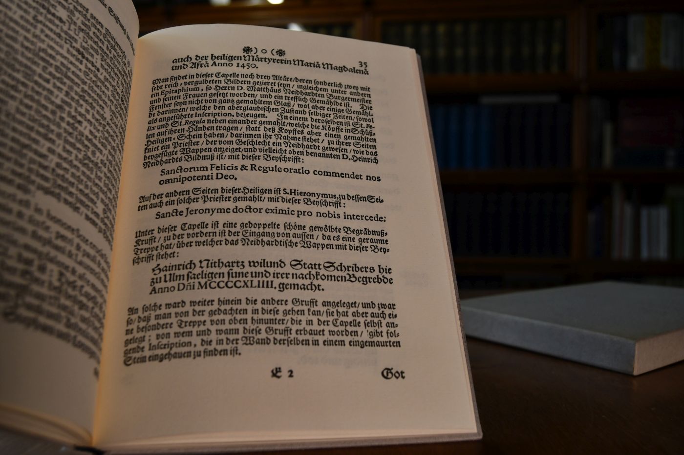 Templum Parochiale Ulmensium. Ulmisches Münster, oder Eigentliche Beschreibung von Anfang, Fortgang, Vollendung und Beschaffenheit dess herrlichen Münster-Gebäudes zu Ulm. Mit eingeruckter Nachricht, was sich besonders merkwürdiges dabey ereignet. Aus sicheren Urkunden zusammen getragen. Ausgefertiget und nun aufs neue vermehrt hrsg. nebst angehängter Beschreibung des jüngst gehaltenen Jubel-Fests.