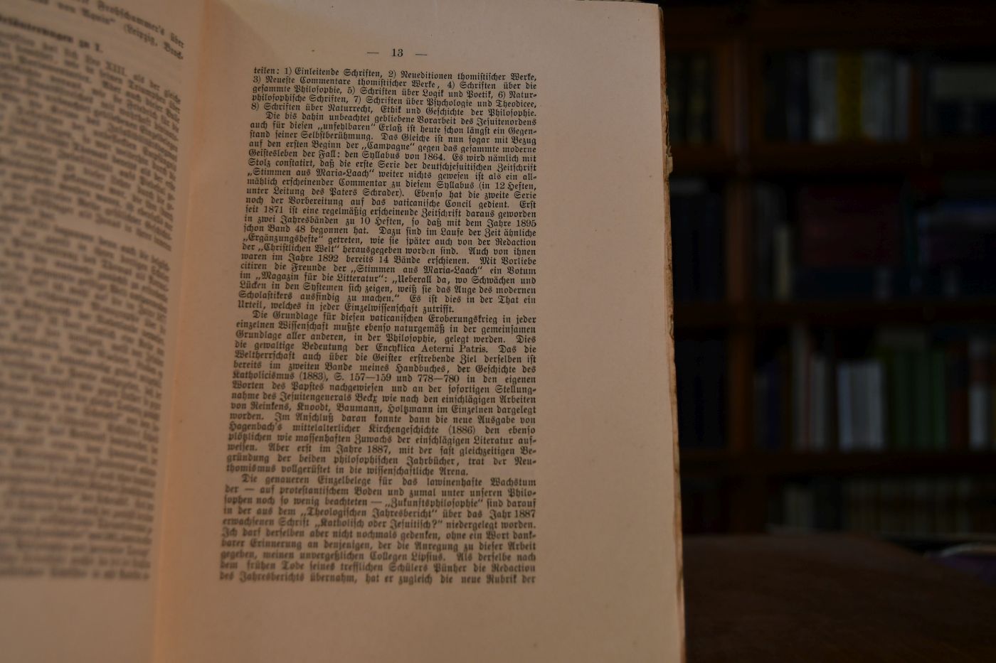 Die jesuitischen Schriftsteller der Gegenwart in Deutschland.