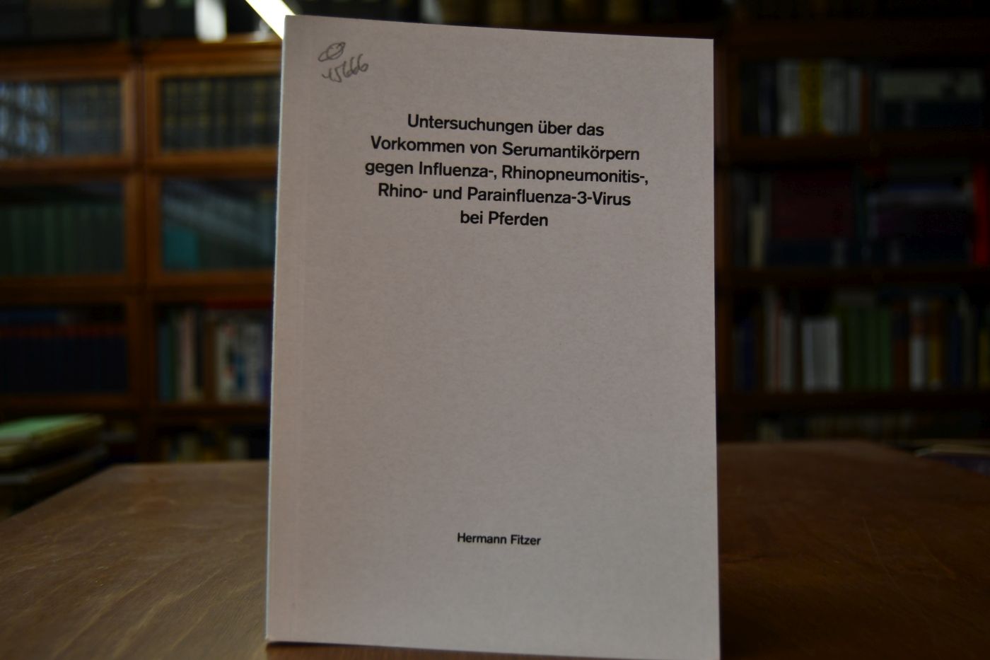 Untersuchungen über das Vorkommen von Serumantikörpern gegen Influenza-, Rhinopneumonitis-, Rhino- und Parainfluenza-3-Virus bei Pferden..