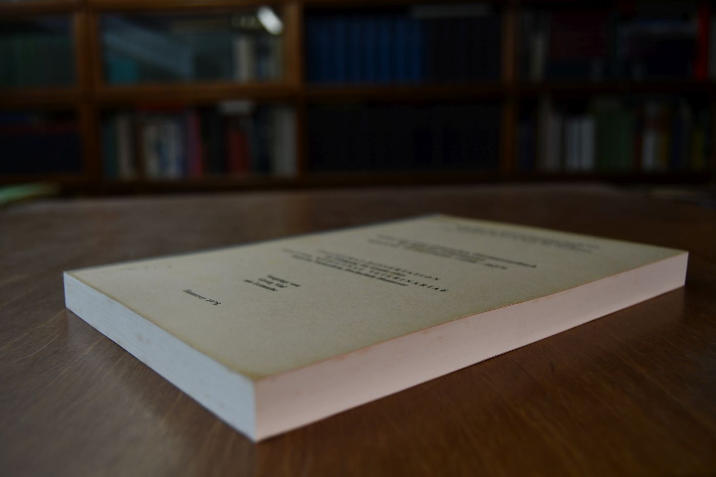Studien zum ersten altdeutschen Pferdearzneibuch des dänischen Lehnsmannes Mogens Sehestedt (1598-1657).