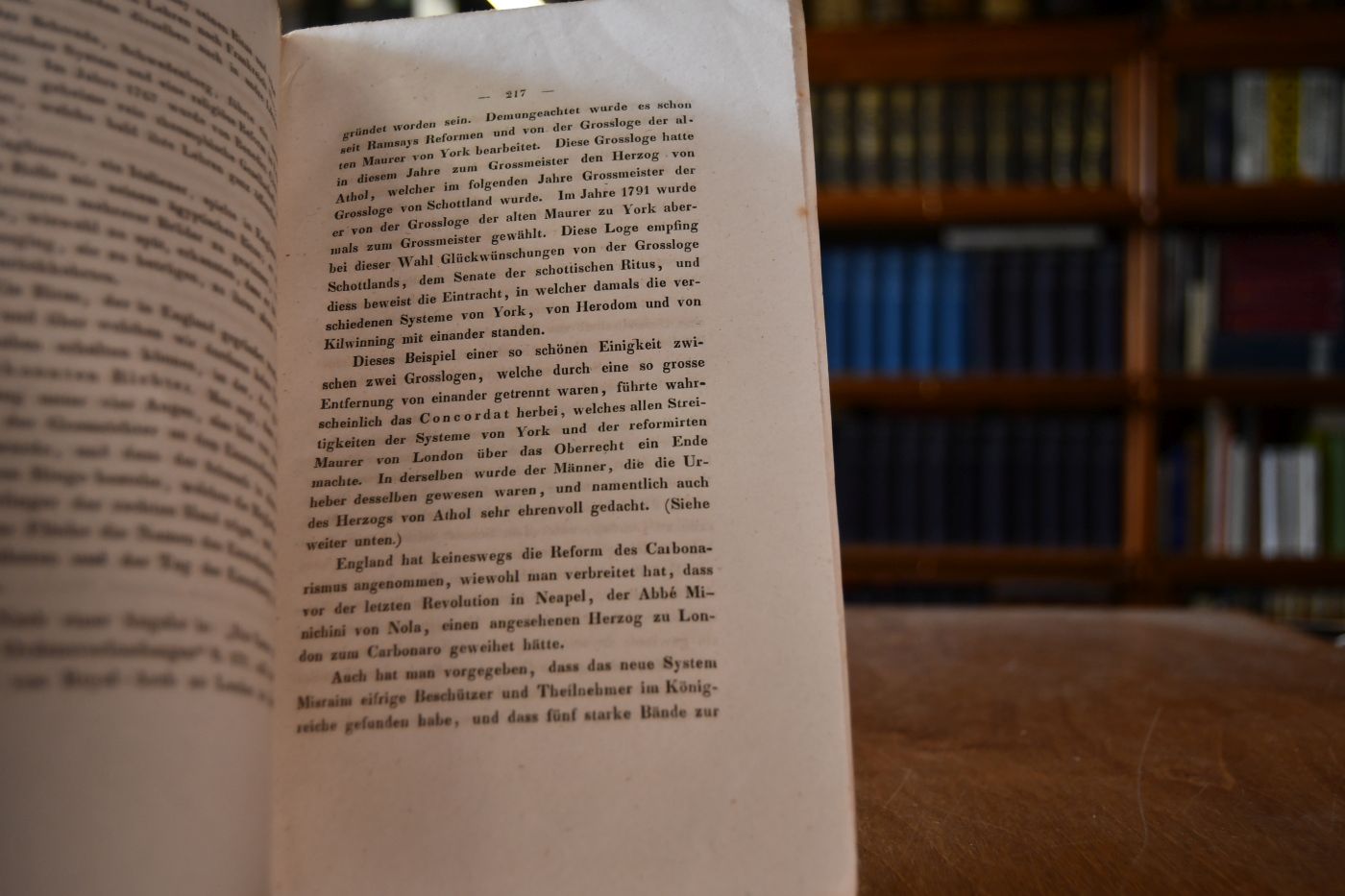 Geschichte der Freimaurerei von Anfang der historischen Kenntnis bis auf unsere Tage.