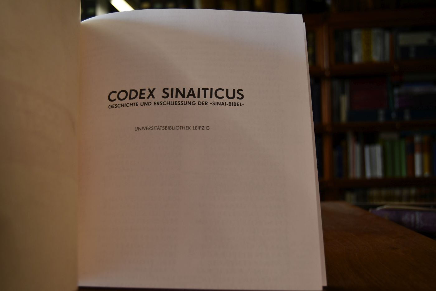 Codex Sinaiticus. Geschichte und Erschließung der Sinai-Bibel.
